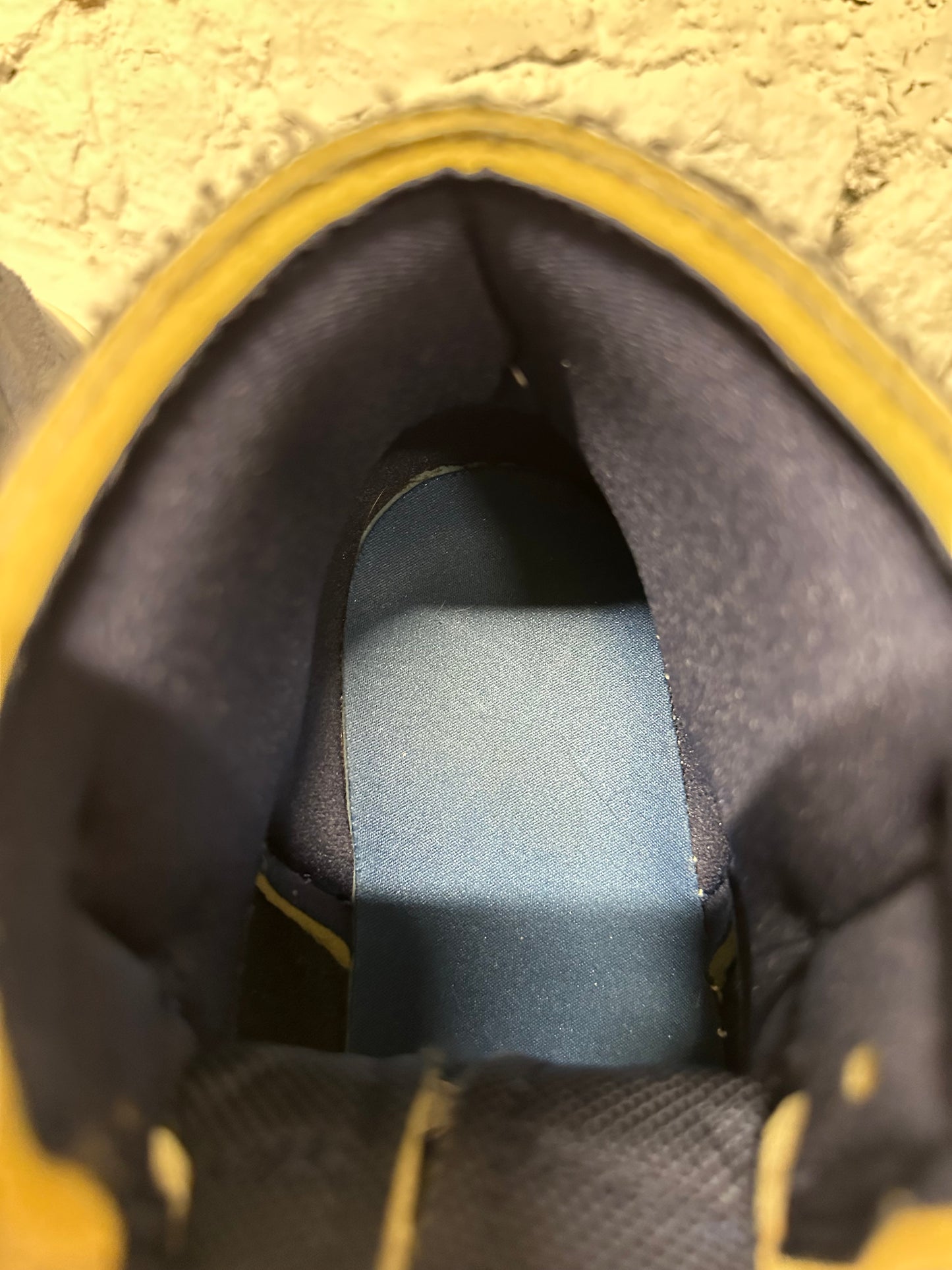 Air Jordan 1 Mid Craft Obsidian Sz 13