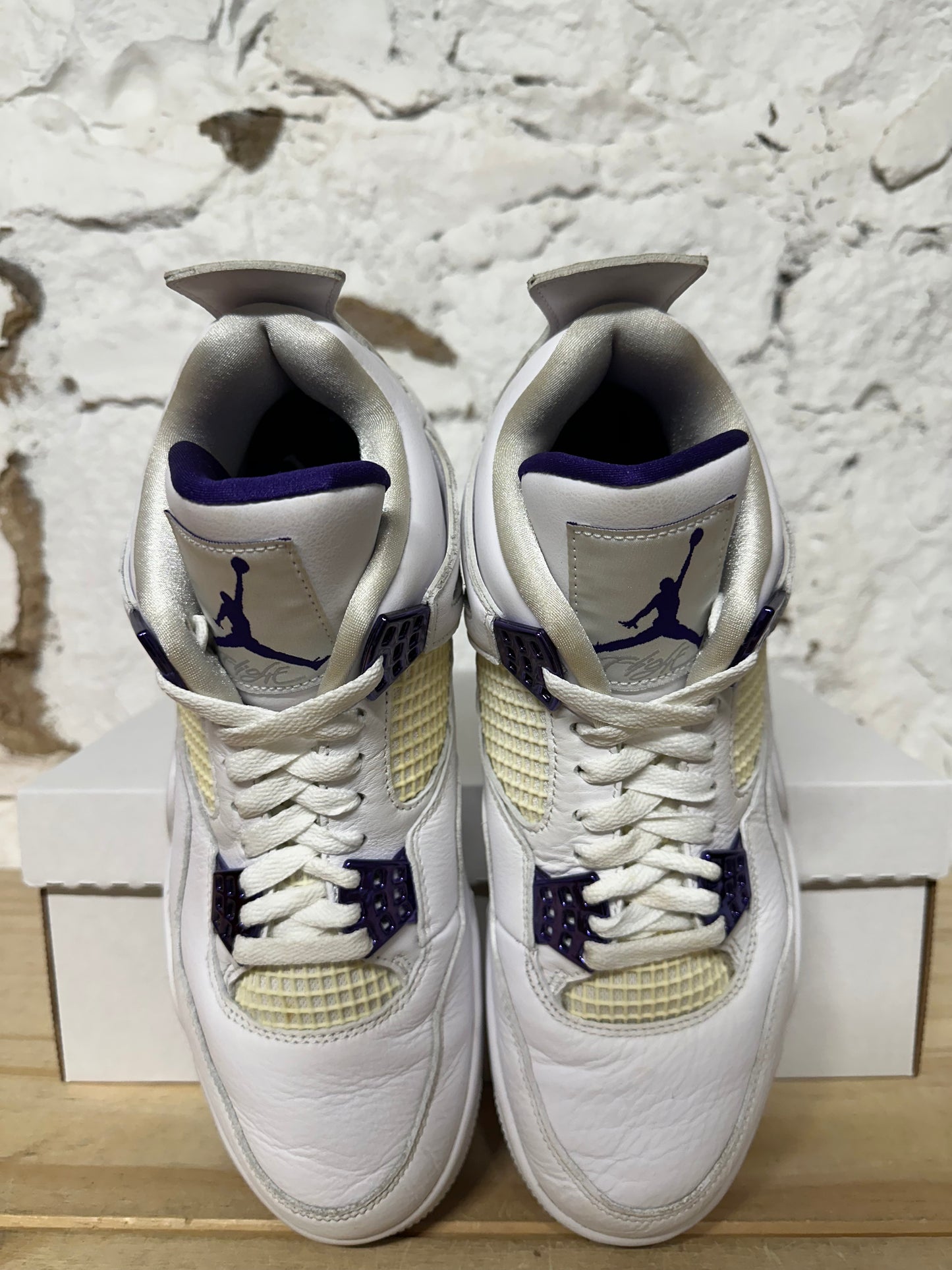 Air Jordan 4 Metallic Purple Sz 9.5