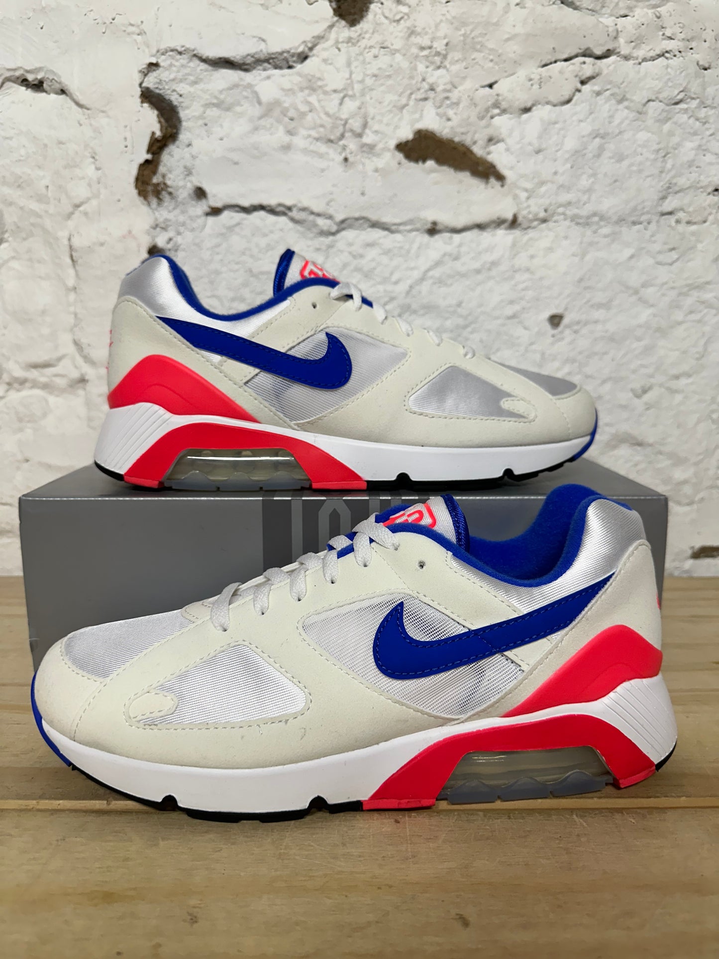Nike Air Max 180 Ultramarine Sz 9