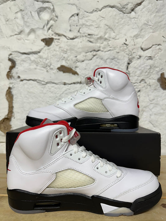 Air Jordan 5 Fire Red Silver Tongue Sz 8.5 DS