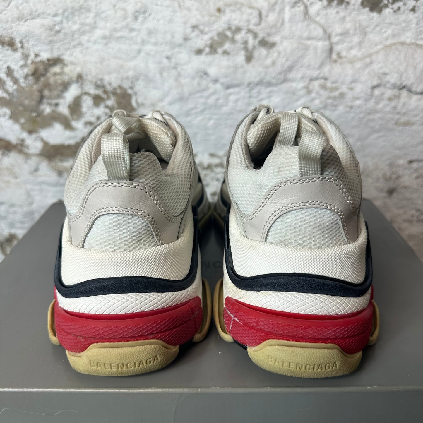 Balenciaga Triple S White Black Red Sz 7 (40)