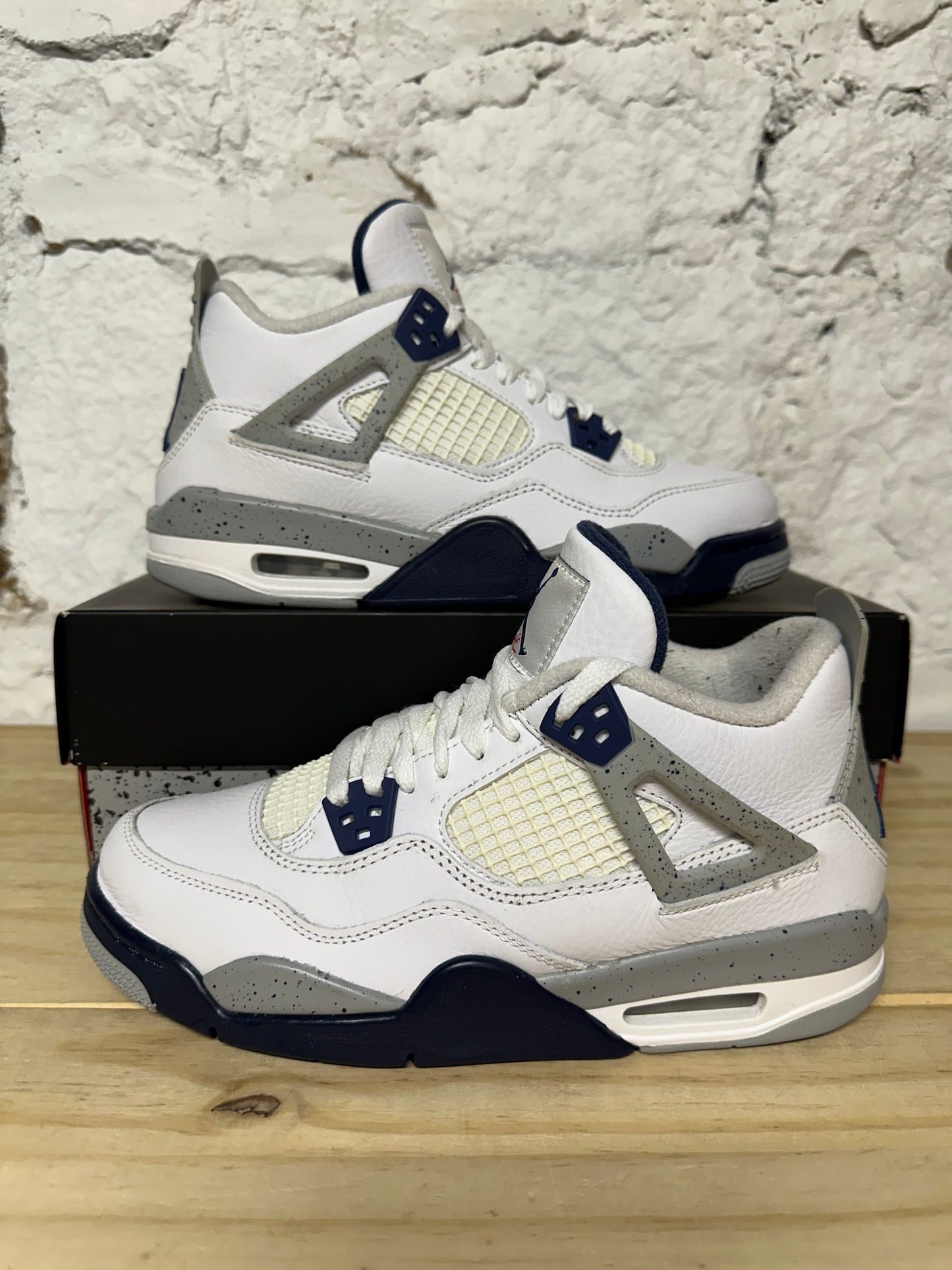 Air Jordan 4 Midnight Navy Sz 7Y