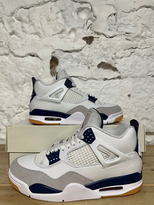 Air Jordan 4 SB Midnight Navy Sz 8.5