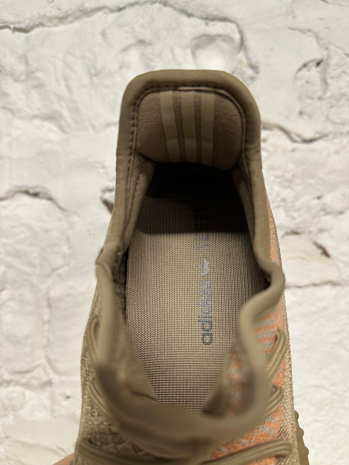 Yeezy 350 V2 Sand Taupe Sz 8