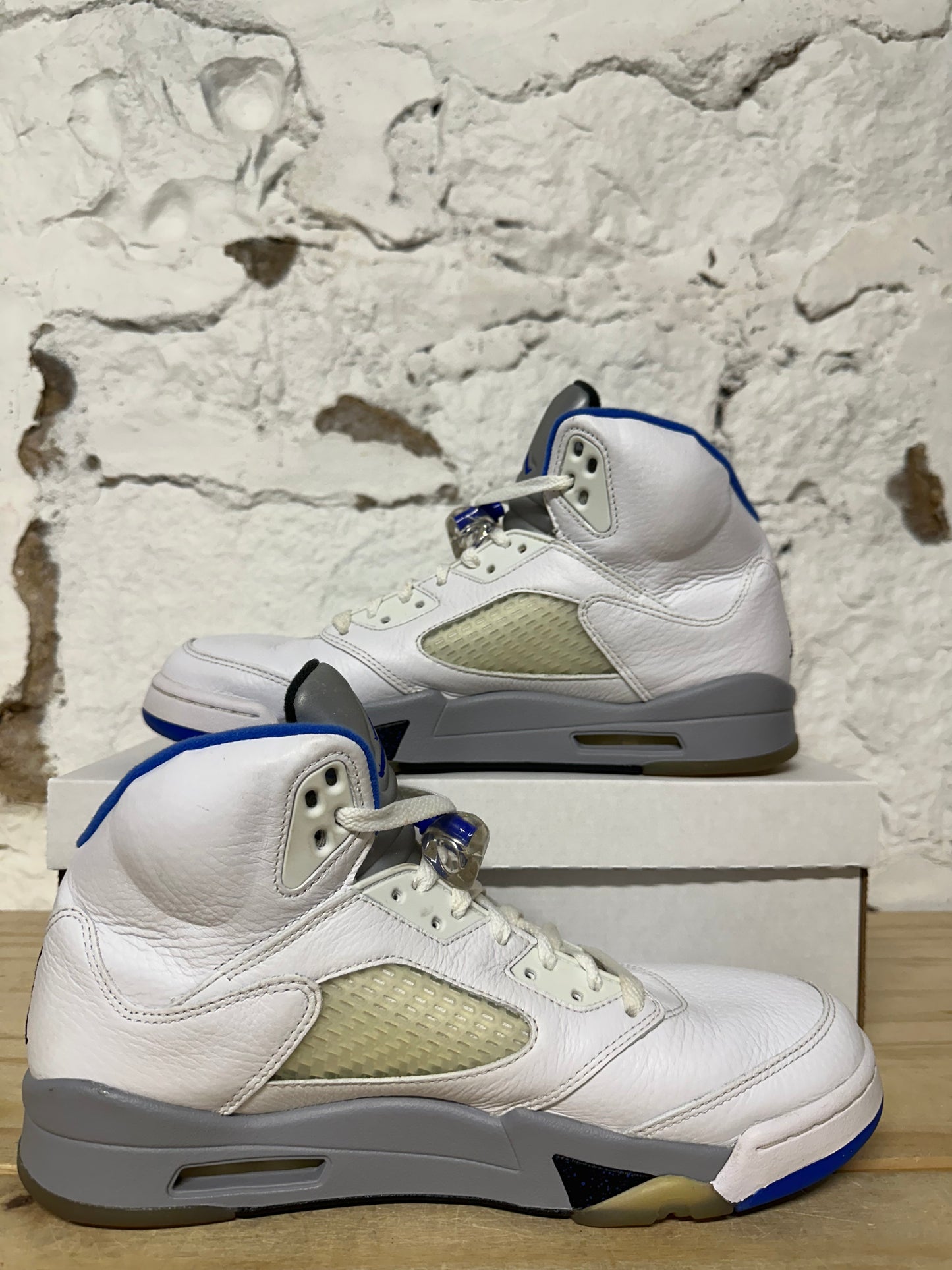 Air Jordan 5 Stealth Sz 10.5