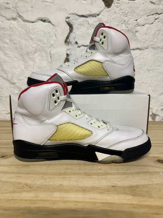 Air Jordan 5 Fire Red Silver Tongue Sz 9.5