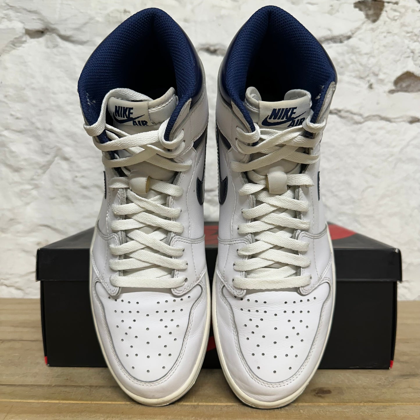 Air Jordan 1 High Metallic Navy Sz 10.5