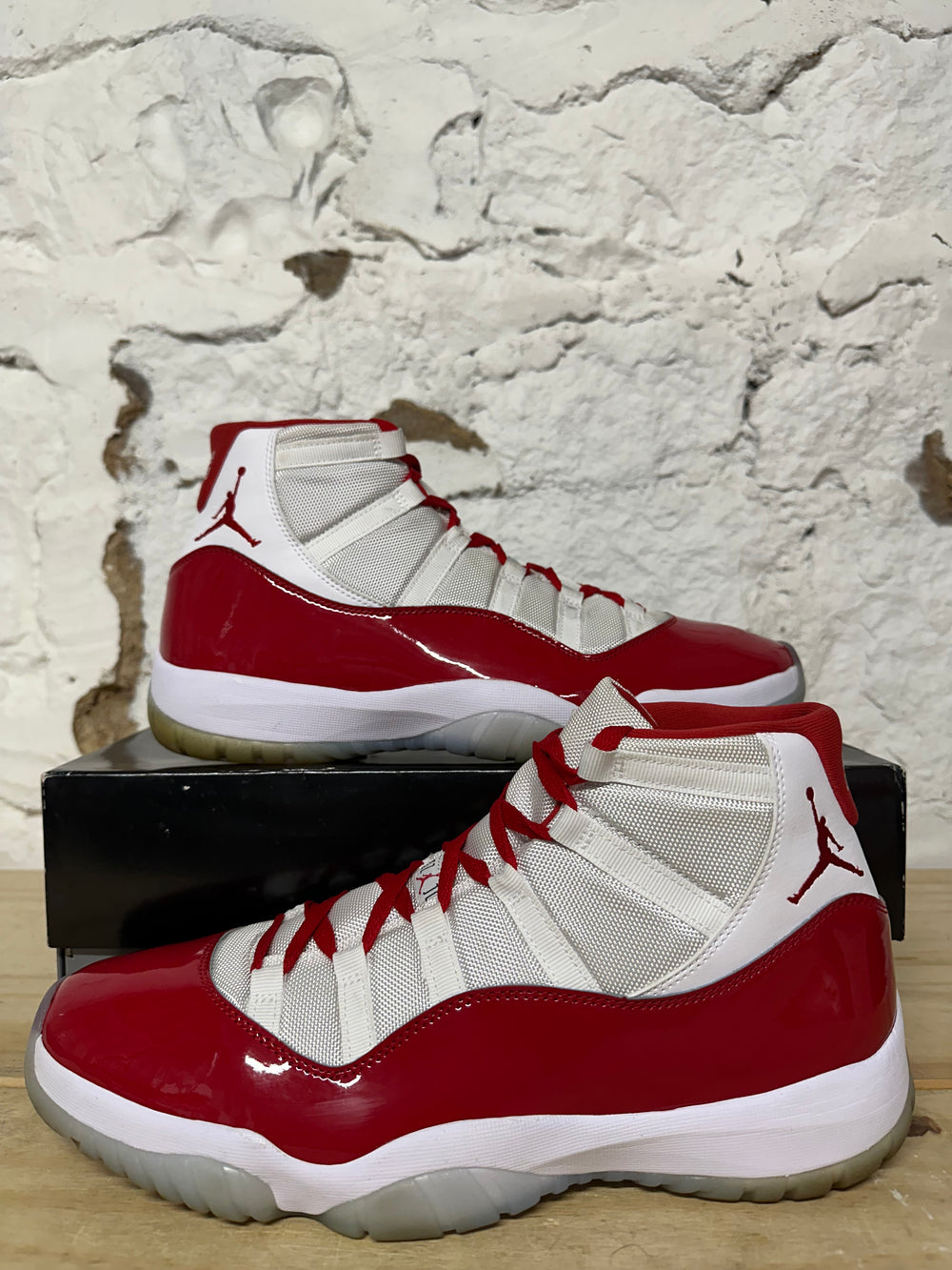 Air Jordan 11 High Cherry Sz 14