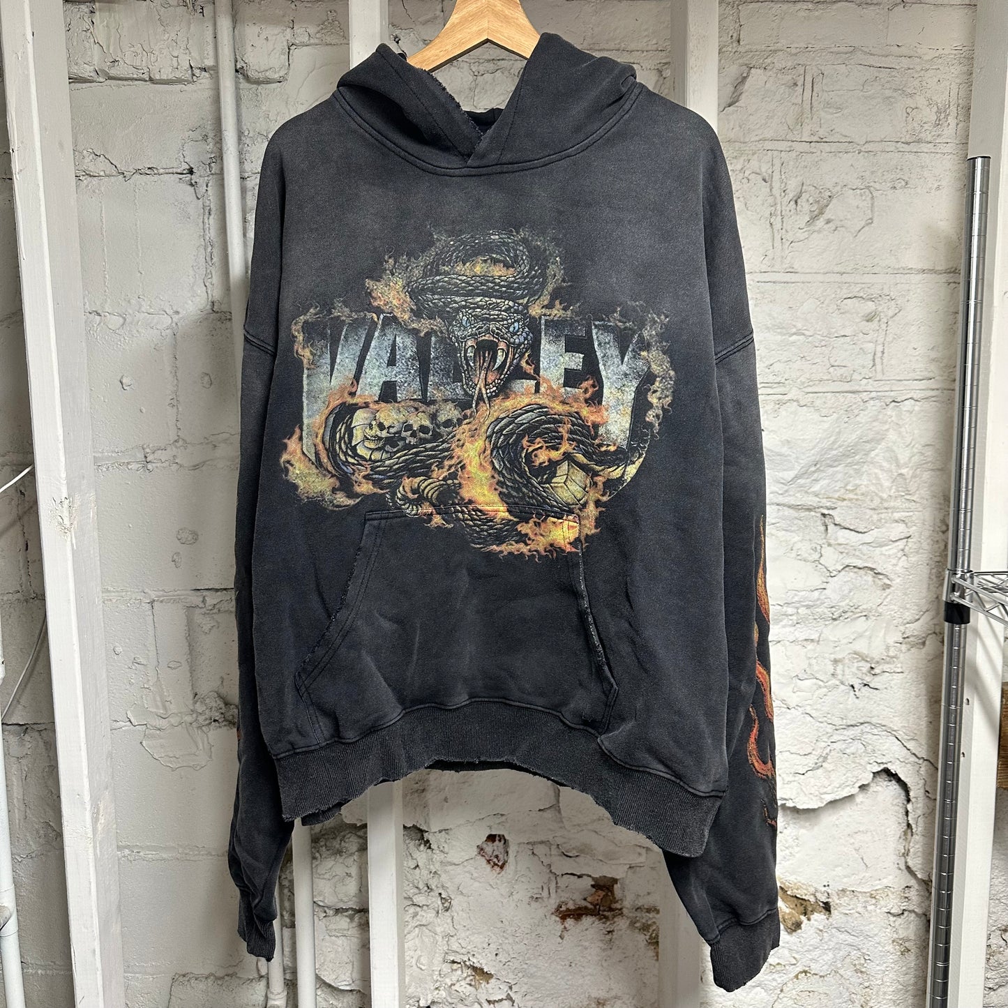 Vale Flame Snake Grey Hoodie Sz XXL DS