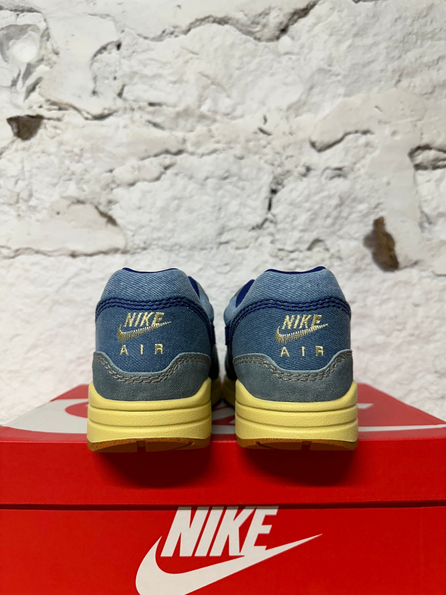 Nike Air Max 1 Dirty Denim Sz 10 DS