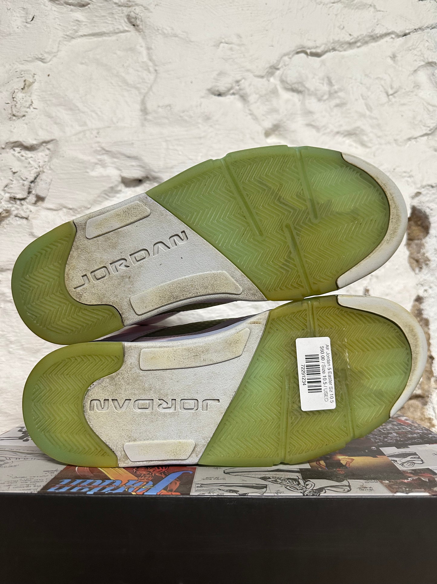 AIr Jordan 5 Easter Sz 10.5