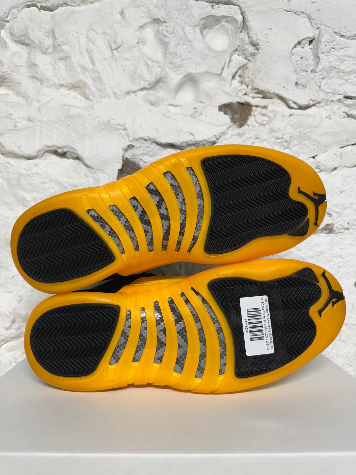 Air Jordan 12 Black University Gold Sz 10