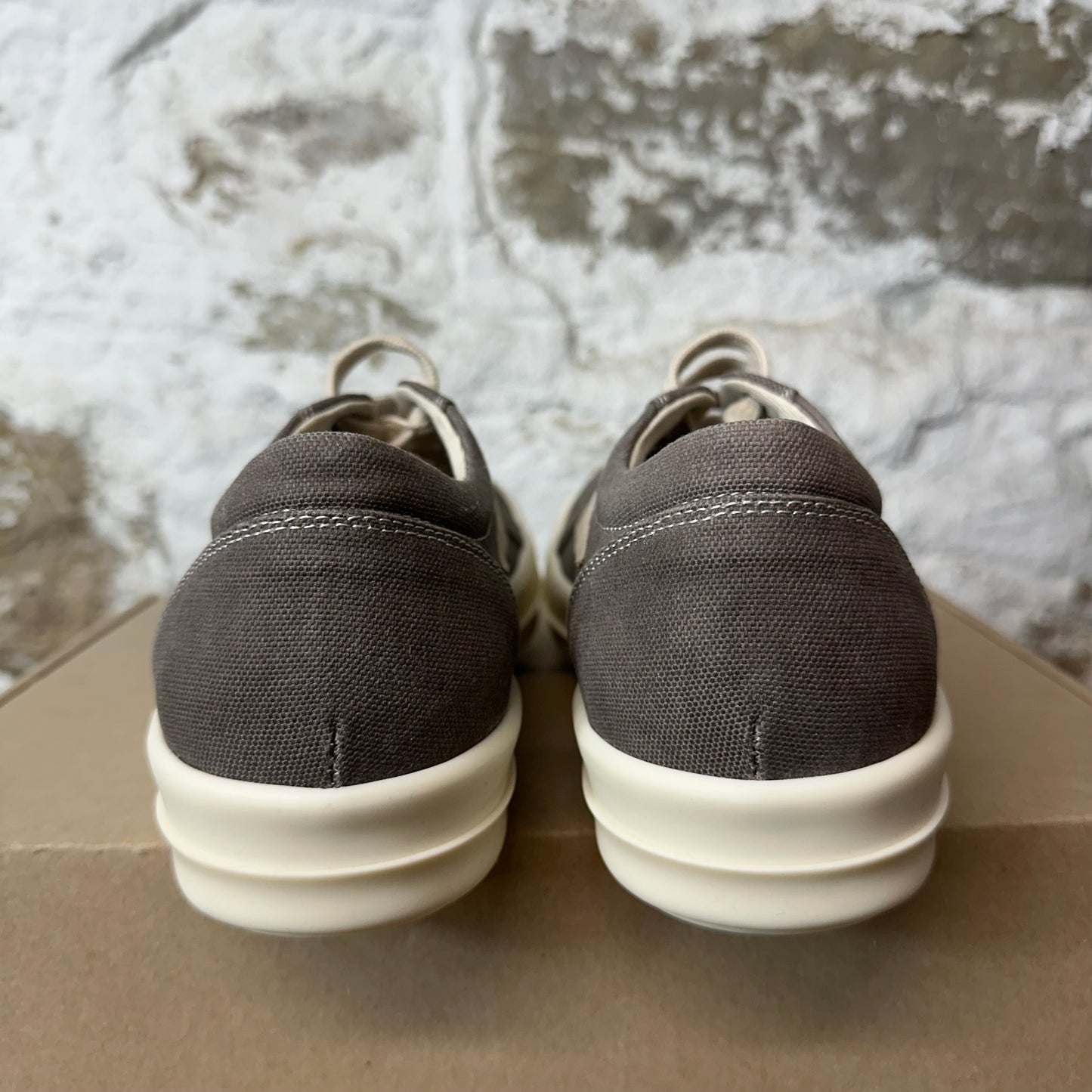 Rick Owens Vintage Dark Dust Milk Sneaker Sz 8 (41) DS
