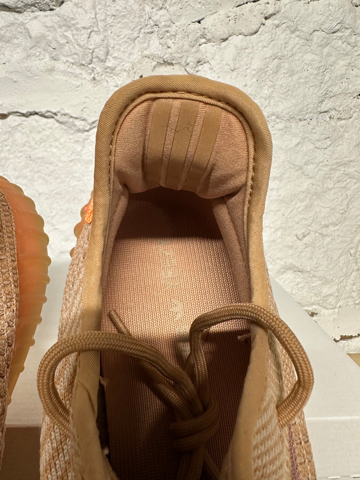 Yeezy 350 V2 Clay Sz 11