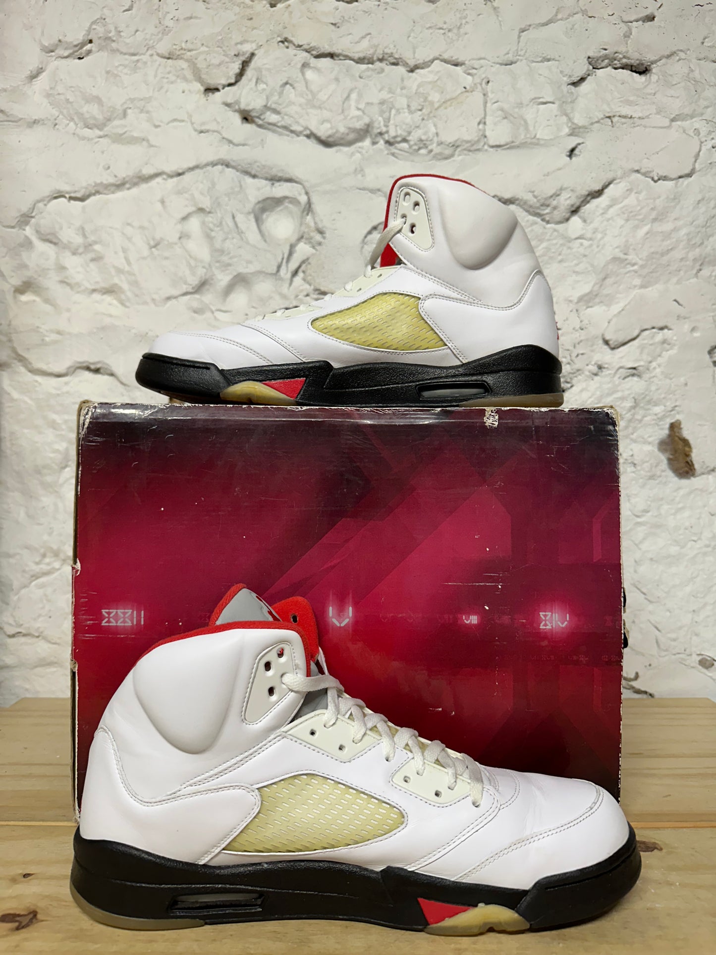 Air Jordan 18/5 Countdown Pack (18 Needs Repair) Sz 15