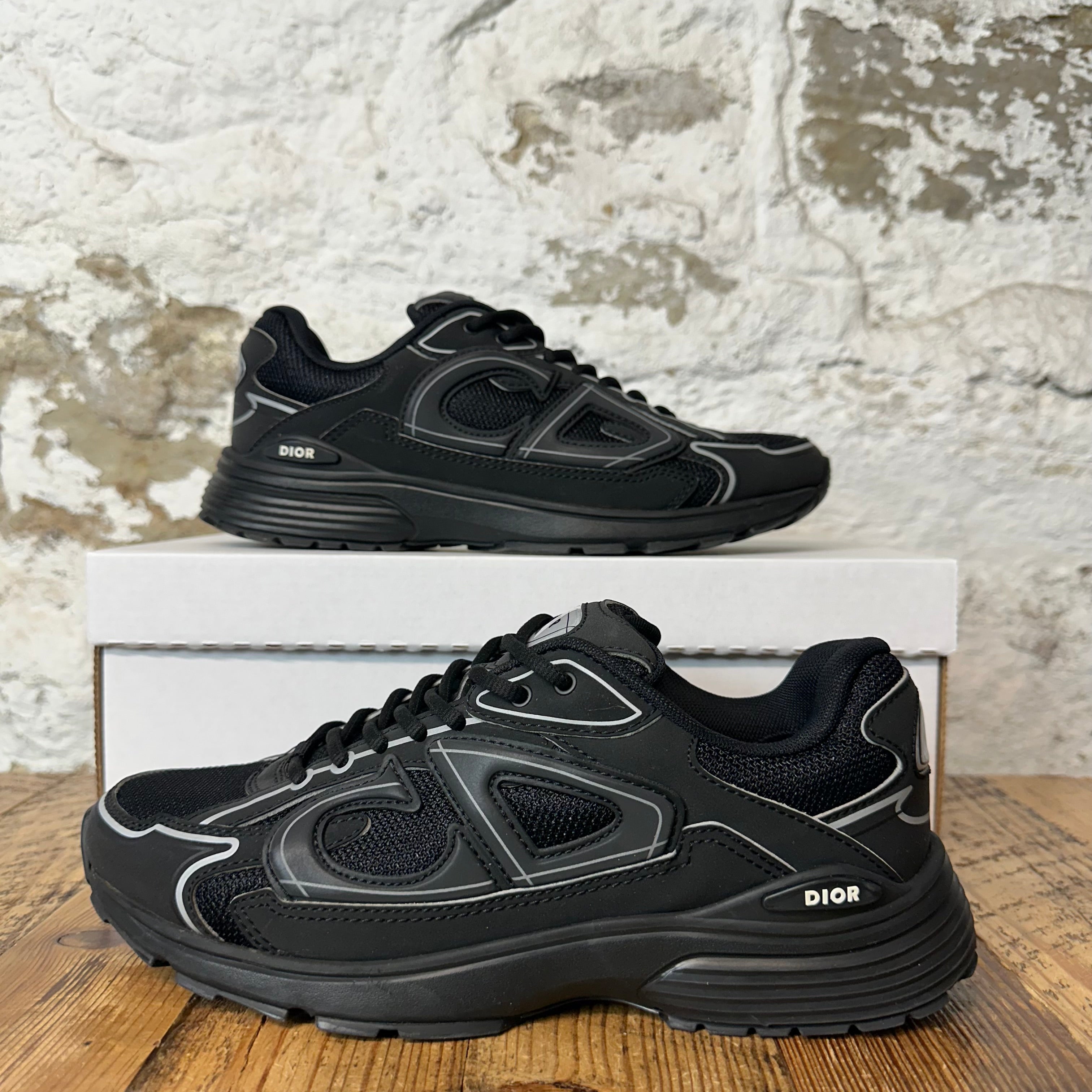Dior B30 Triple Black Sneaker Sz 8 (41)