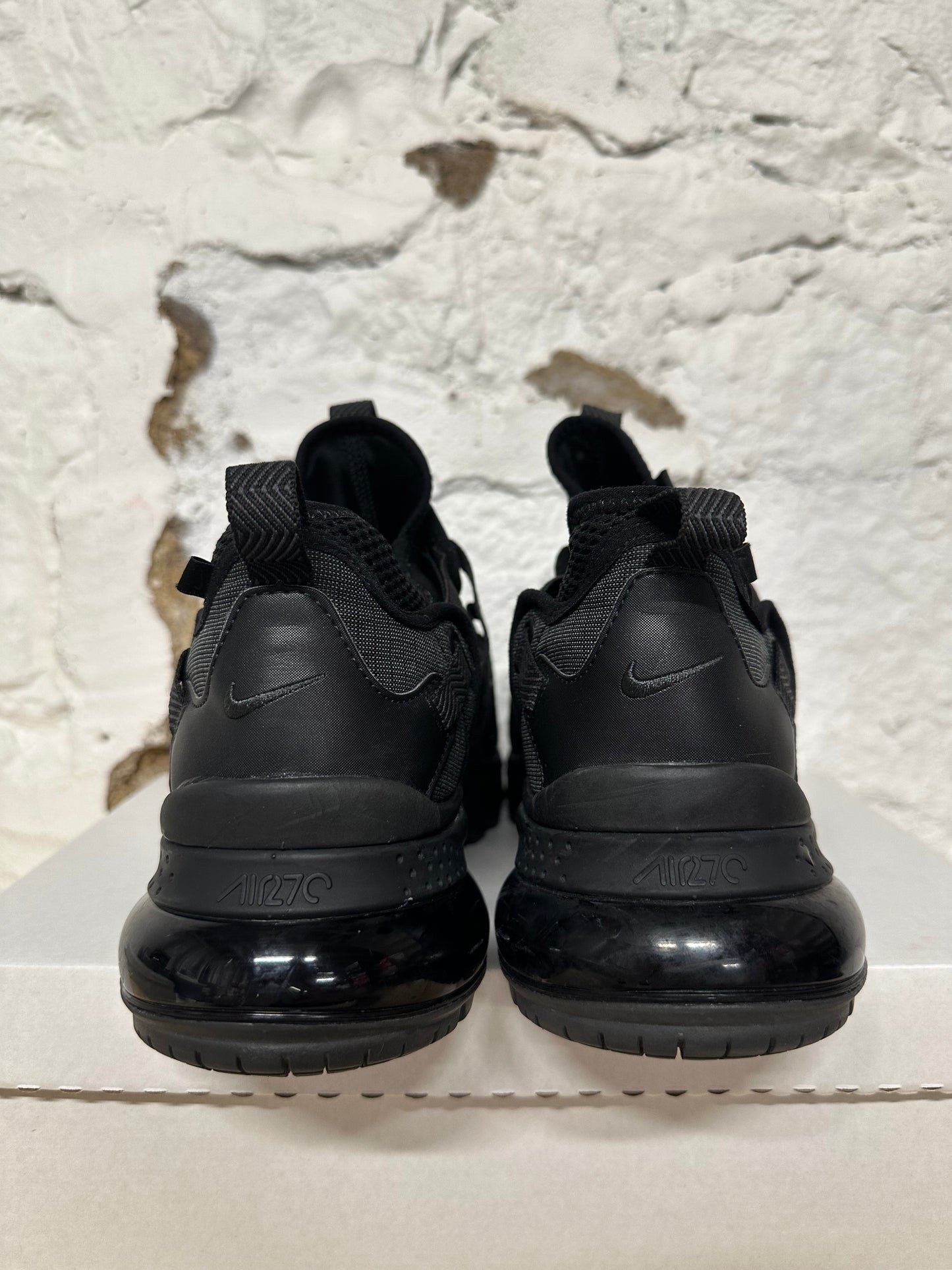 Nike Air Max 270 Bowfin Triple Black Sz 10.5