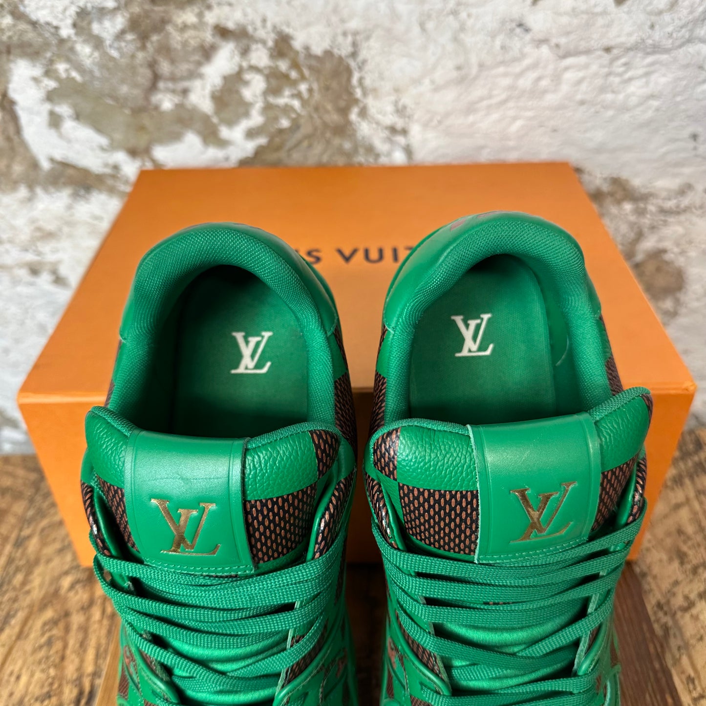 Louis Vuitton Damier Pop Green Trainer Sneaker Sz 11.5 (10LV)