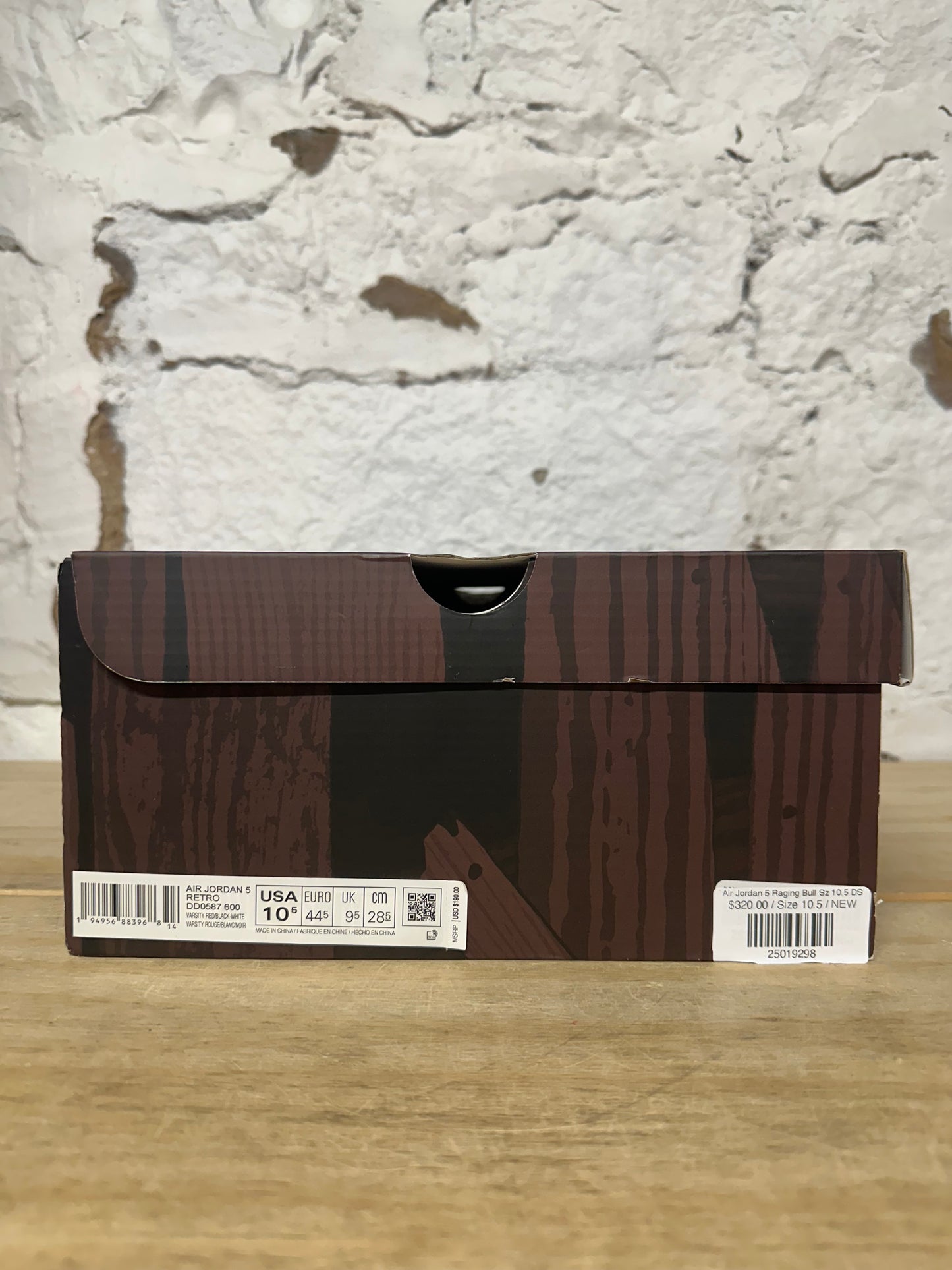 Air Jordan 5 Raging Bull Sz 10.5 DS