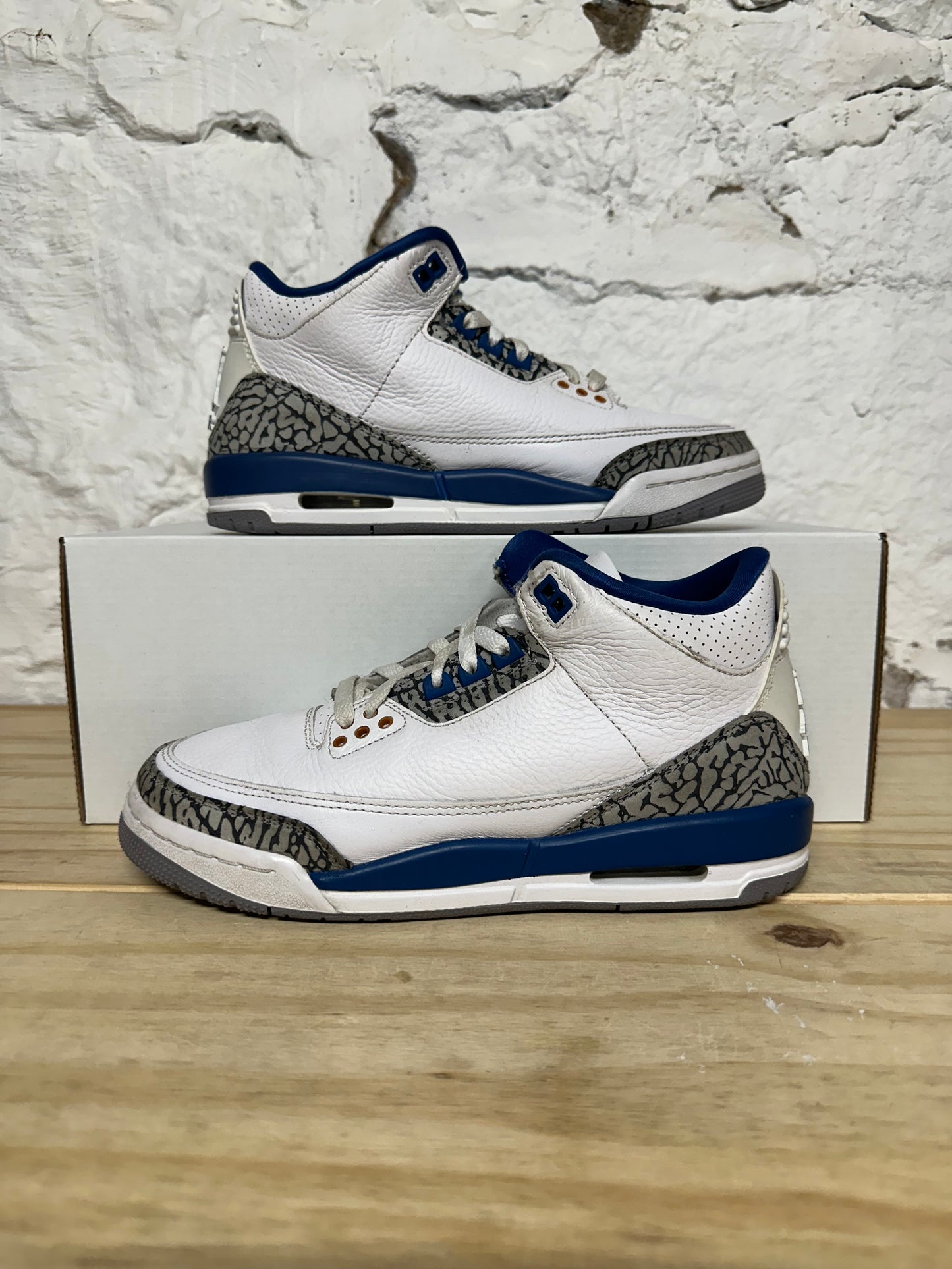 Air Jordan 3 Wizards Sz 6Y