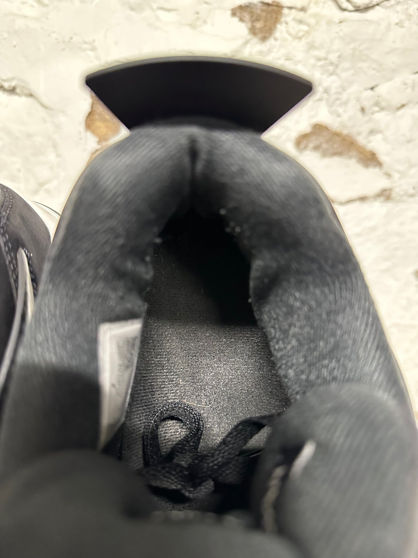 Air Jordan 4 White Thunder Sz 9