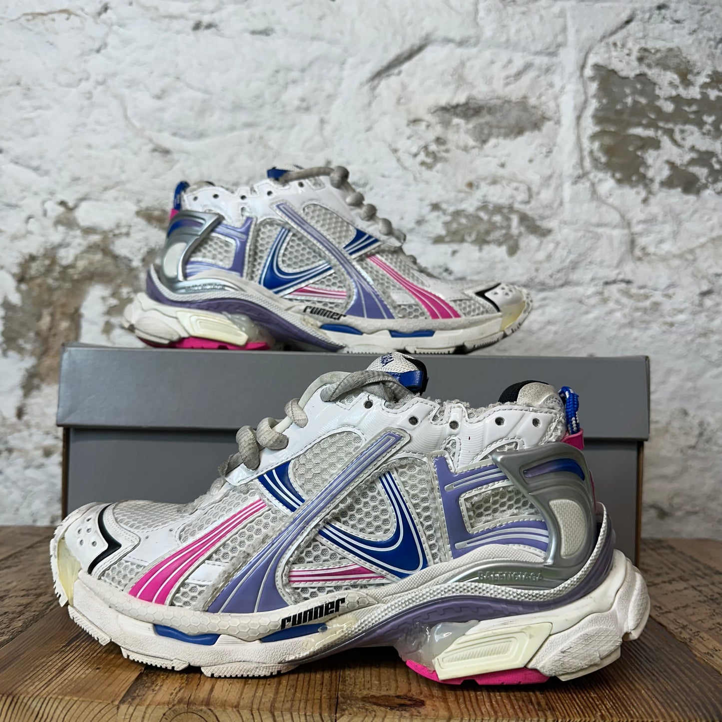 Balenciaga Runner Pink Blue White Sneaker Sz 6 (38)