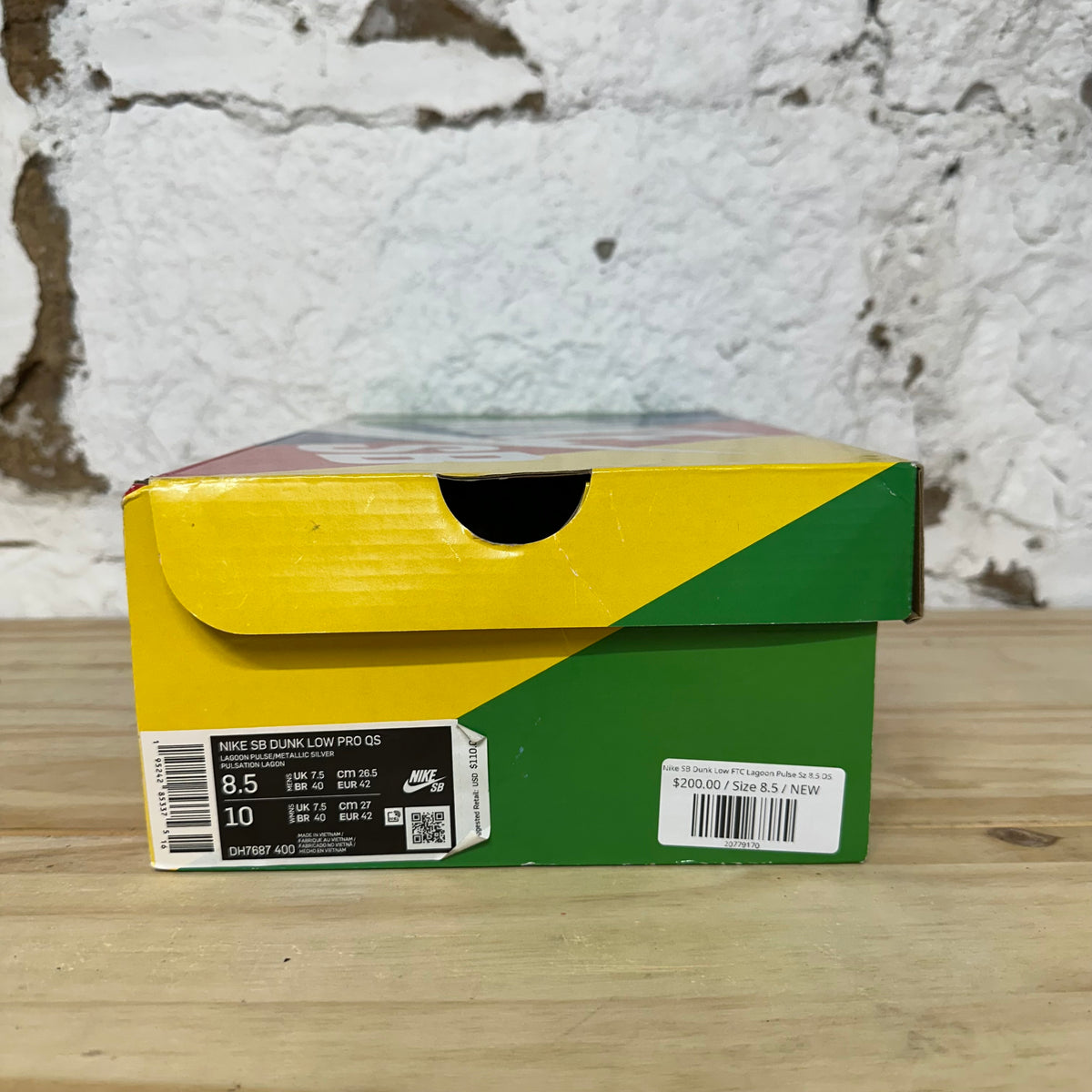 Nike SB Dunk Low FTC Lagoon Pulse Sz 8.5 DS