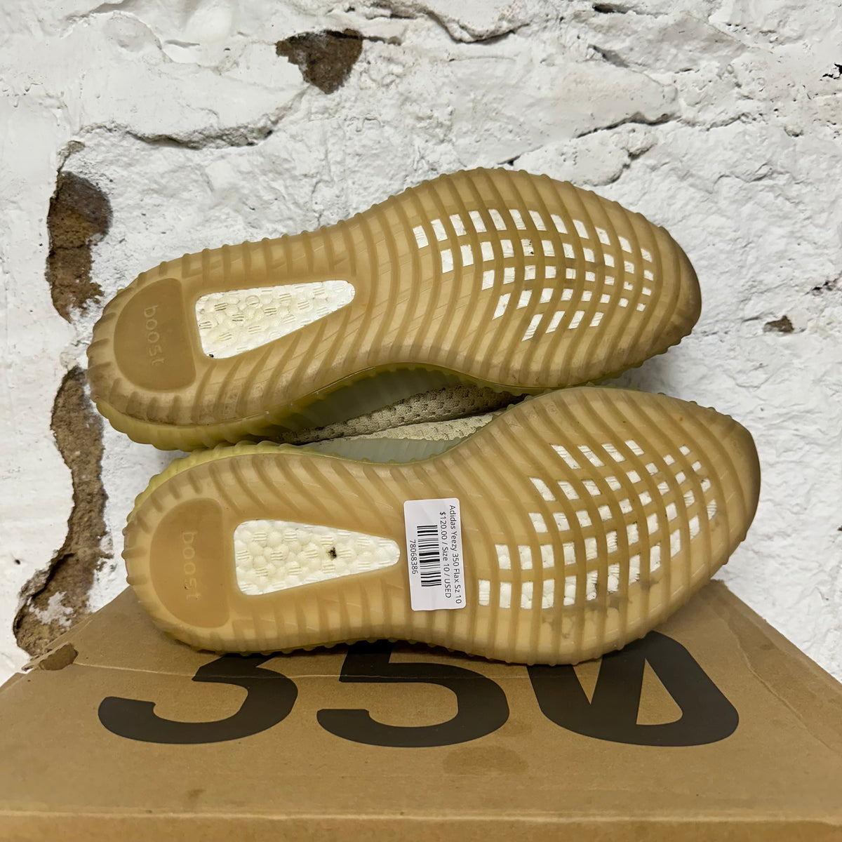 Yeezy 350 V2 Flax Sz 10