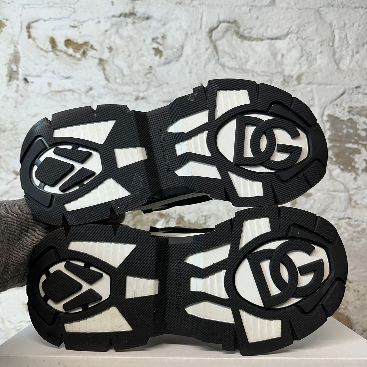 Dolce Gabbana Black White Grey Airmaster Sneaker Sz 8 (41)