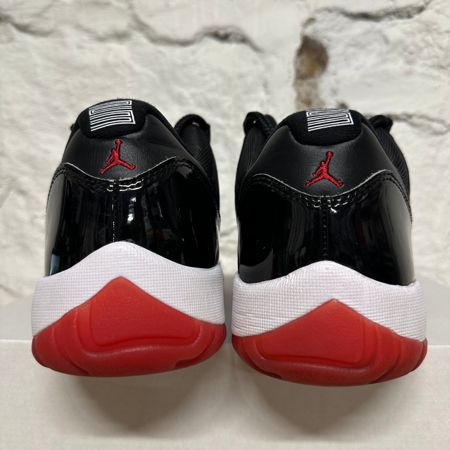 Air Jordan 11 Low Bred Sz 11