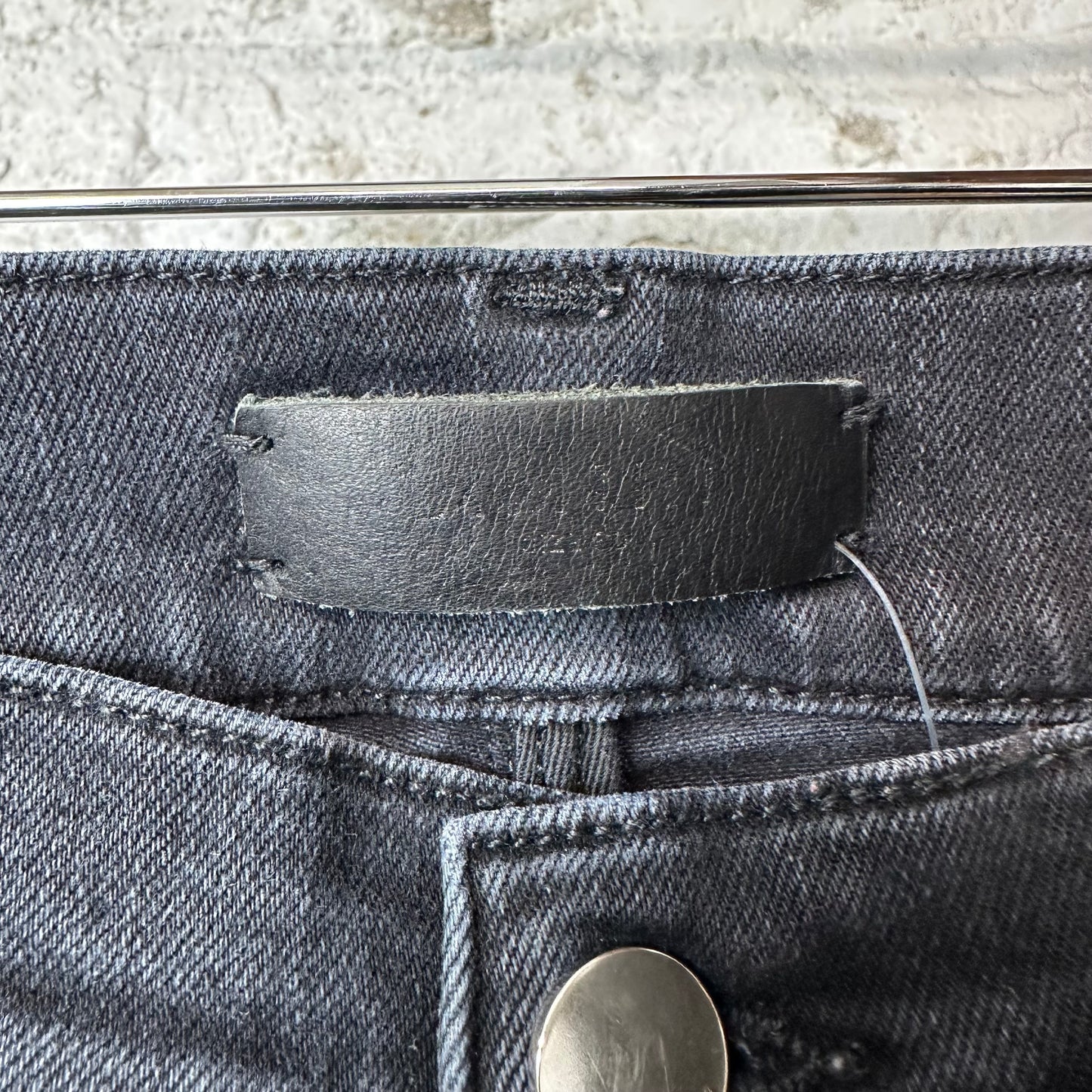 Amiri MX1 Grey Paisley Patches Black Denim Jeans Sz 30