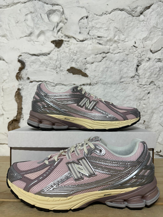 New Balance 1906R Rose Sugar Sz 11