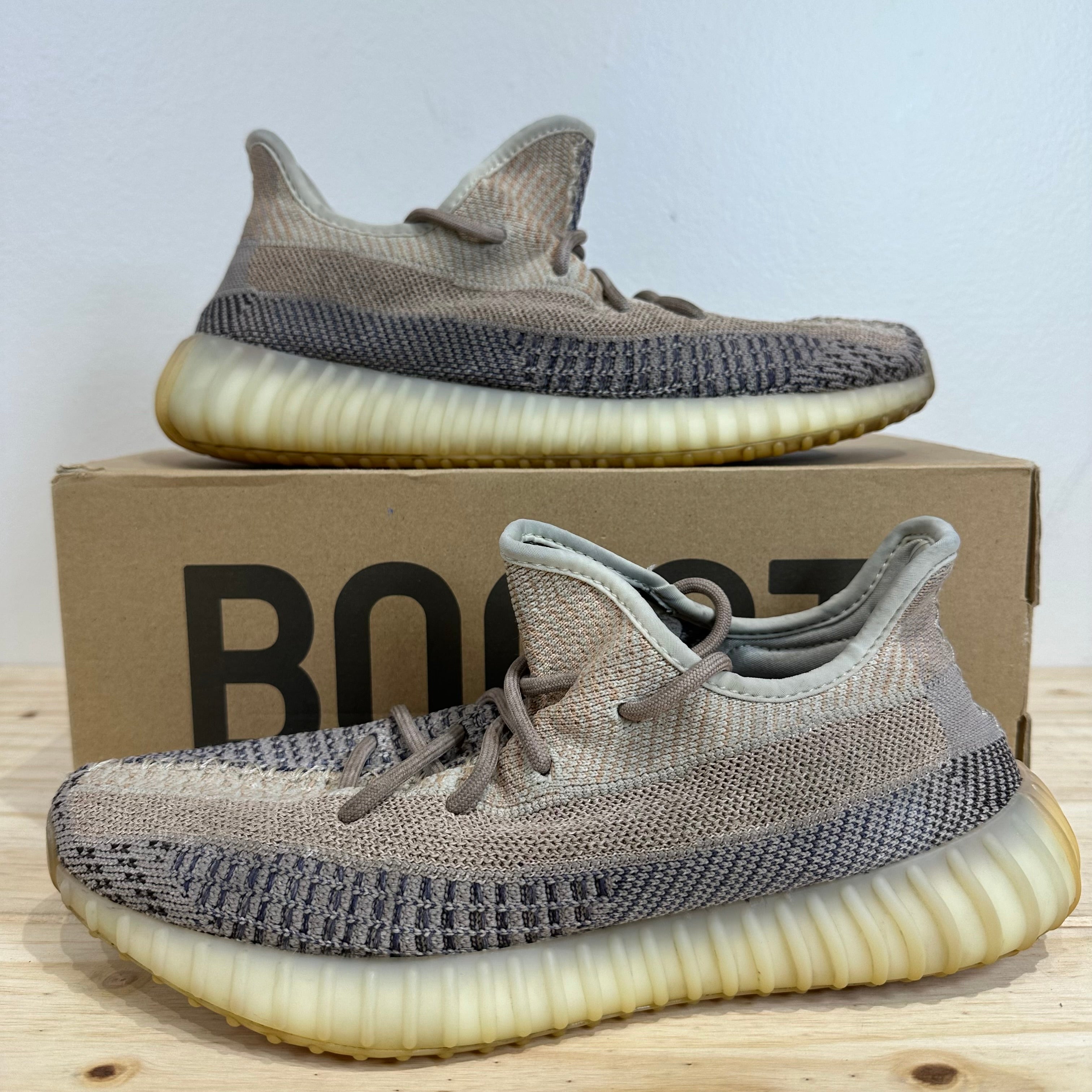 Yeezy Boost 350 V2 Ash Pearl Sz 10