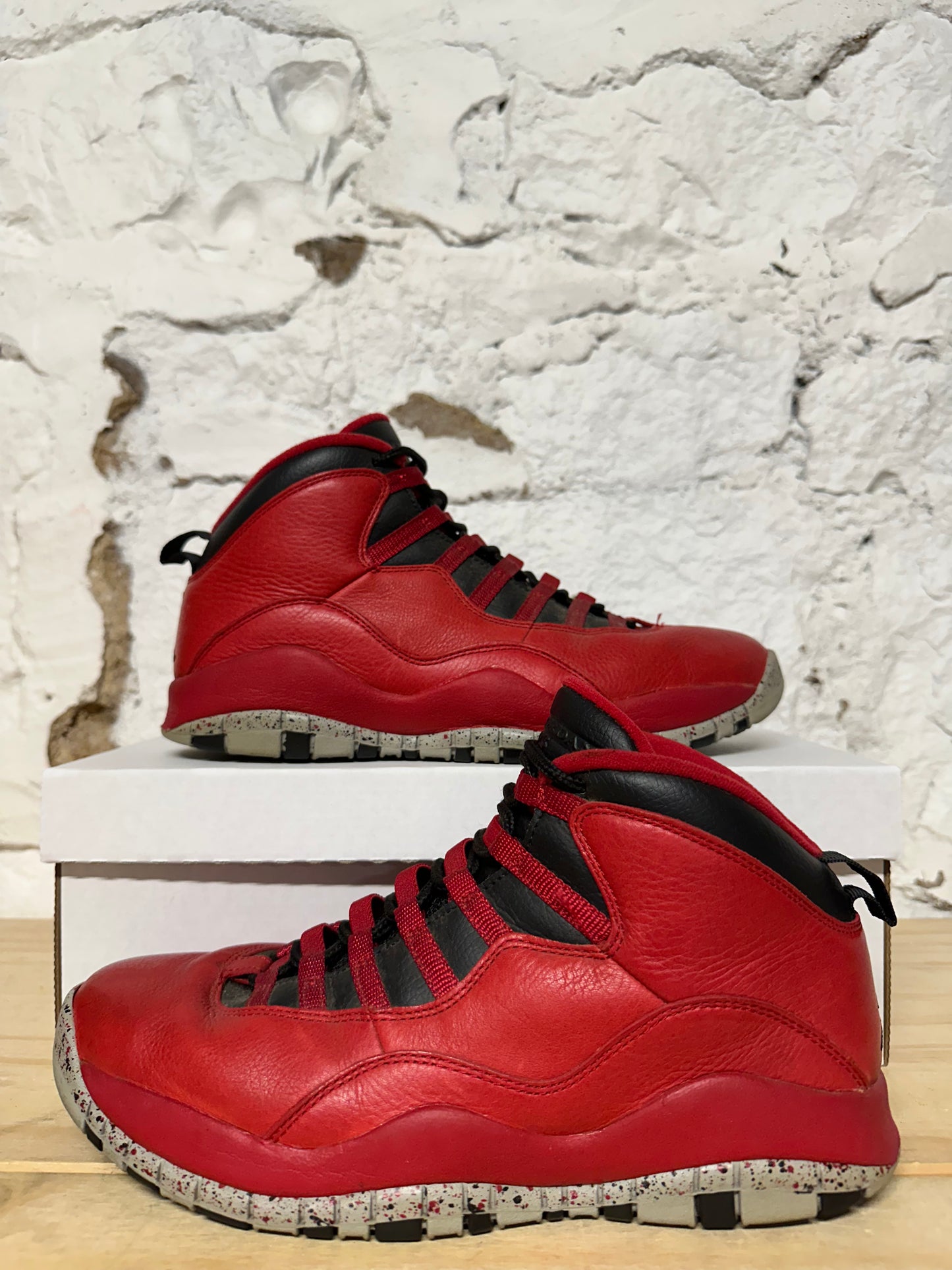 Air Jordan 10 Bulls Over Broadway Sz 9.5