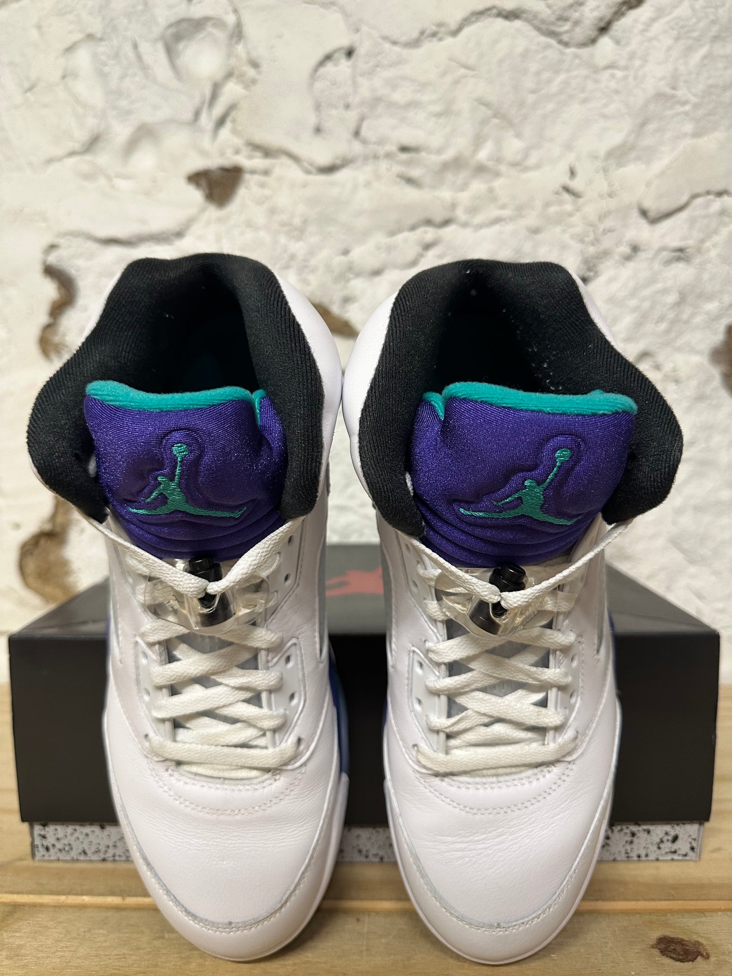 Air Jordan 5 Grape Sz 11