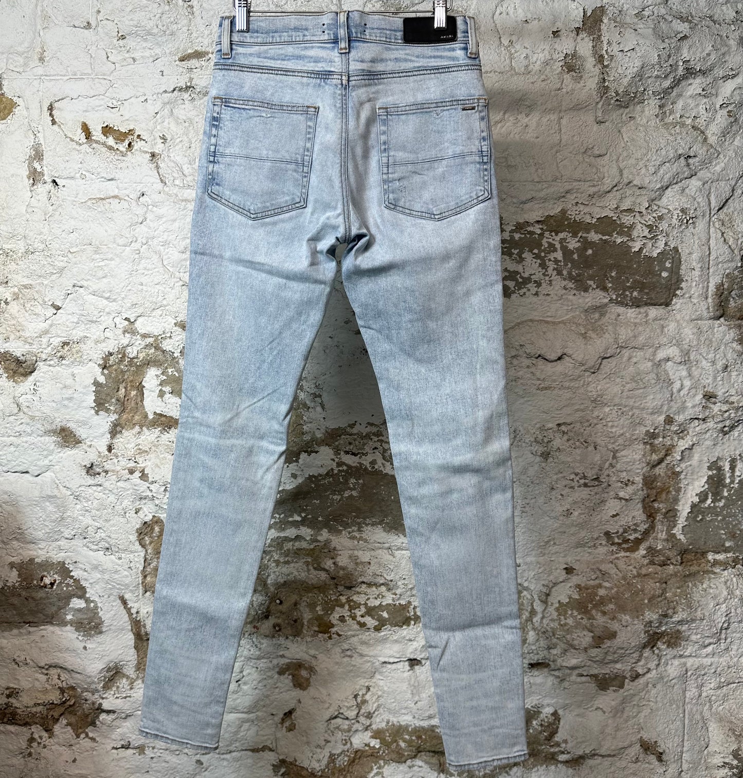 Amiri Knee Rip Varsity Patch Light Blue Denim Jeans Sz 29
