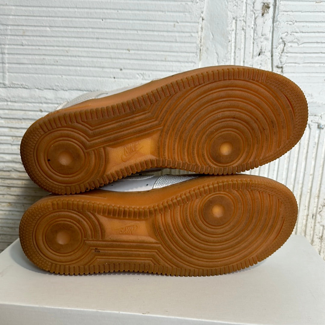 Nike Air Force 1 High White Gum Sz 7 (8.5W)