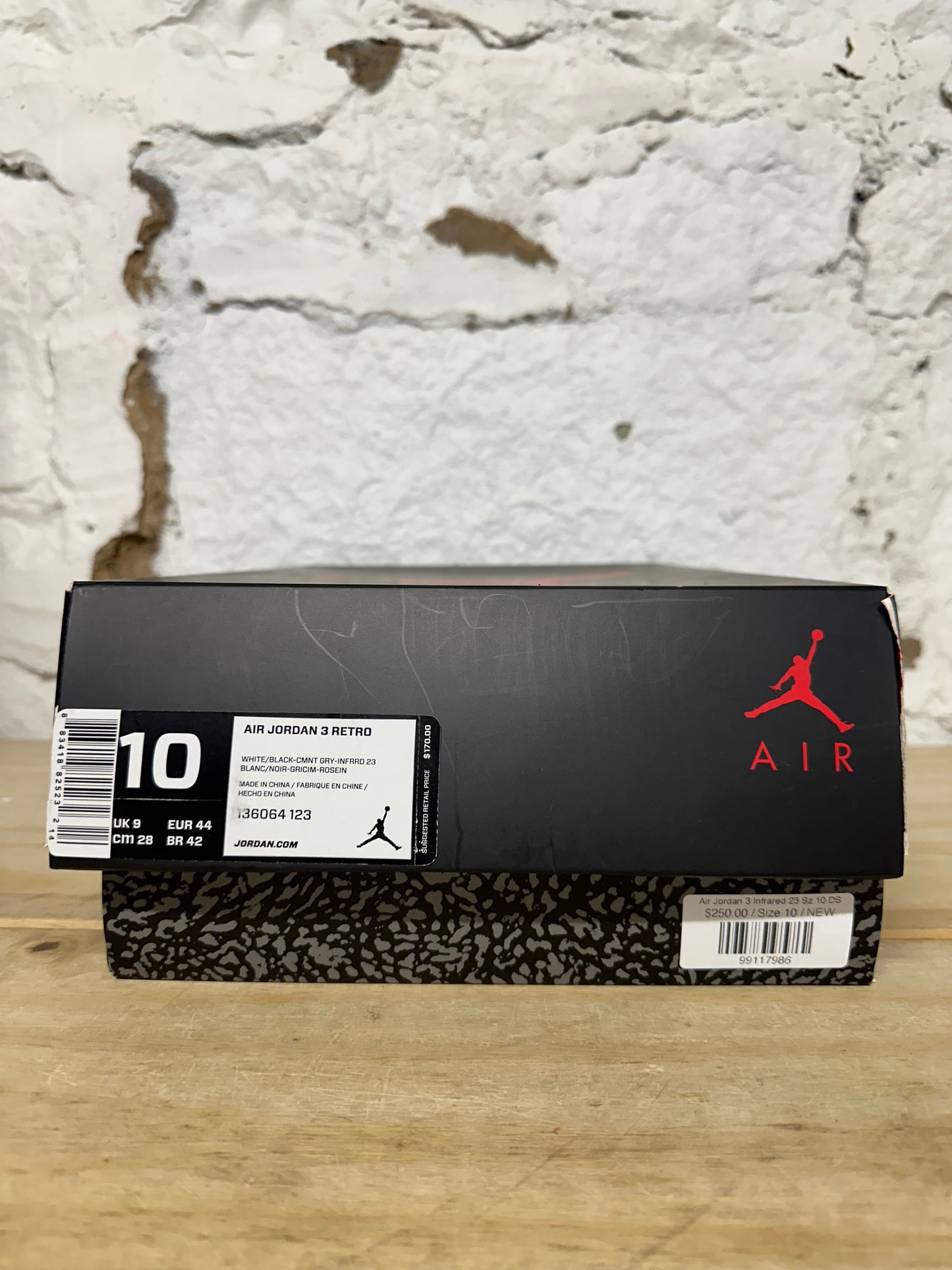 Air Jordan 3 Infrared 23 Sz 10 DS