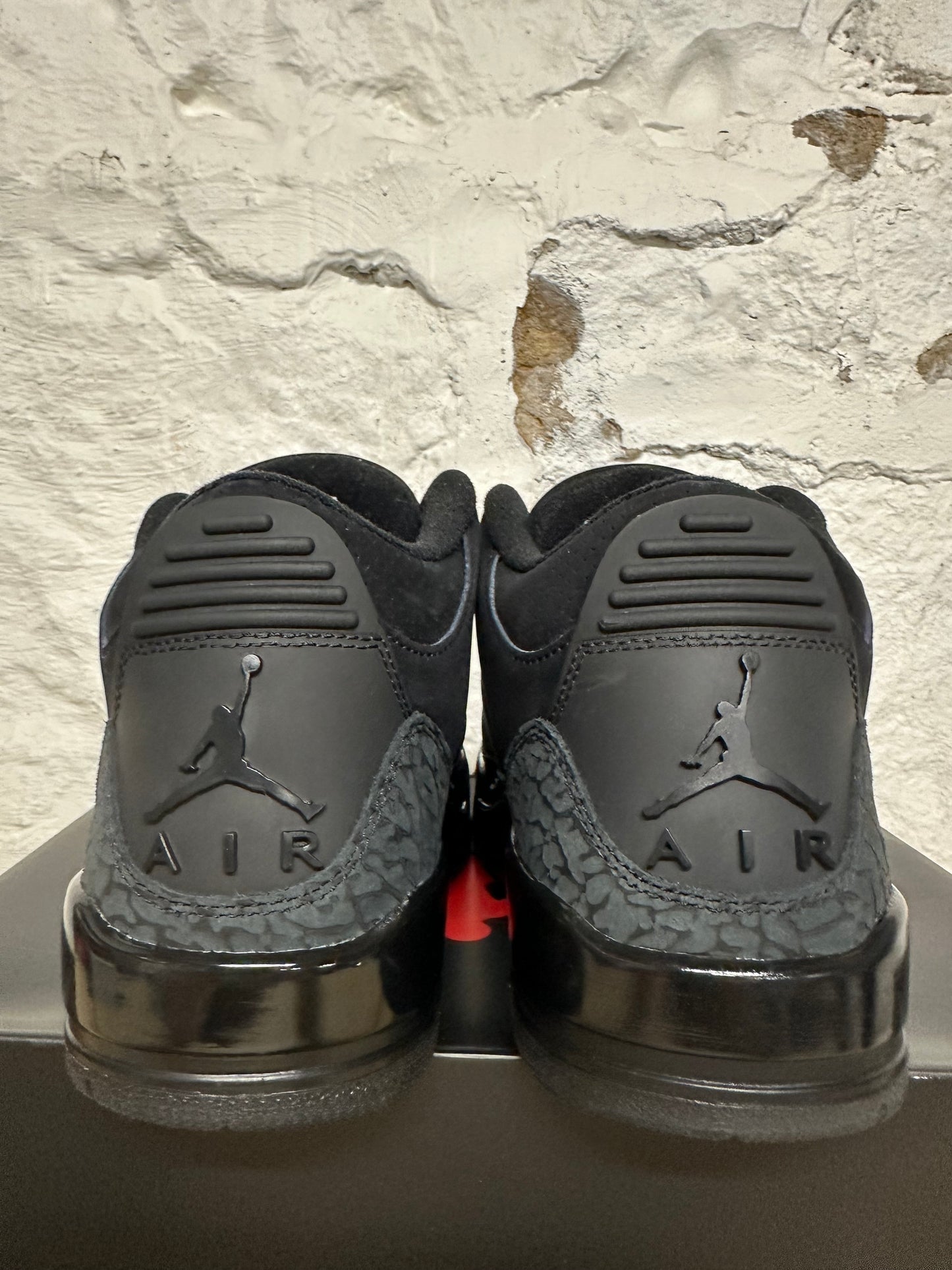 Air Jordan 3 Black Cat Sz 9