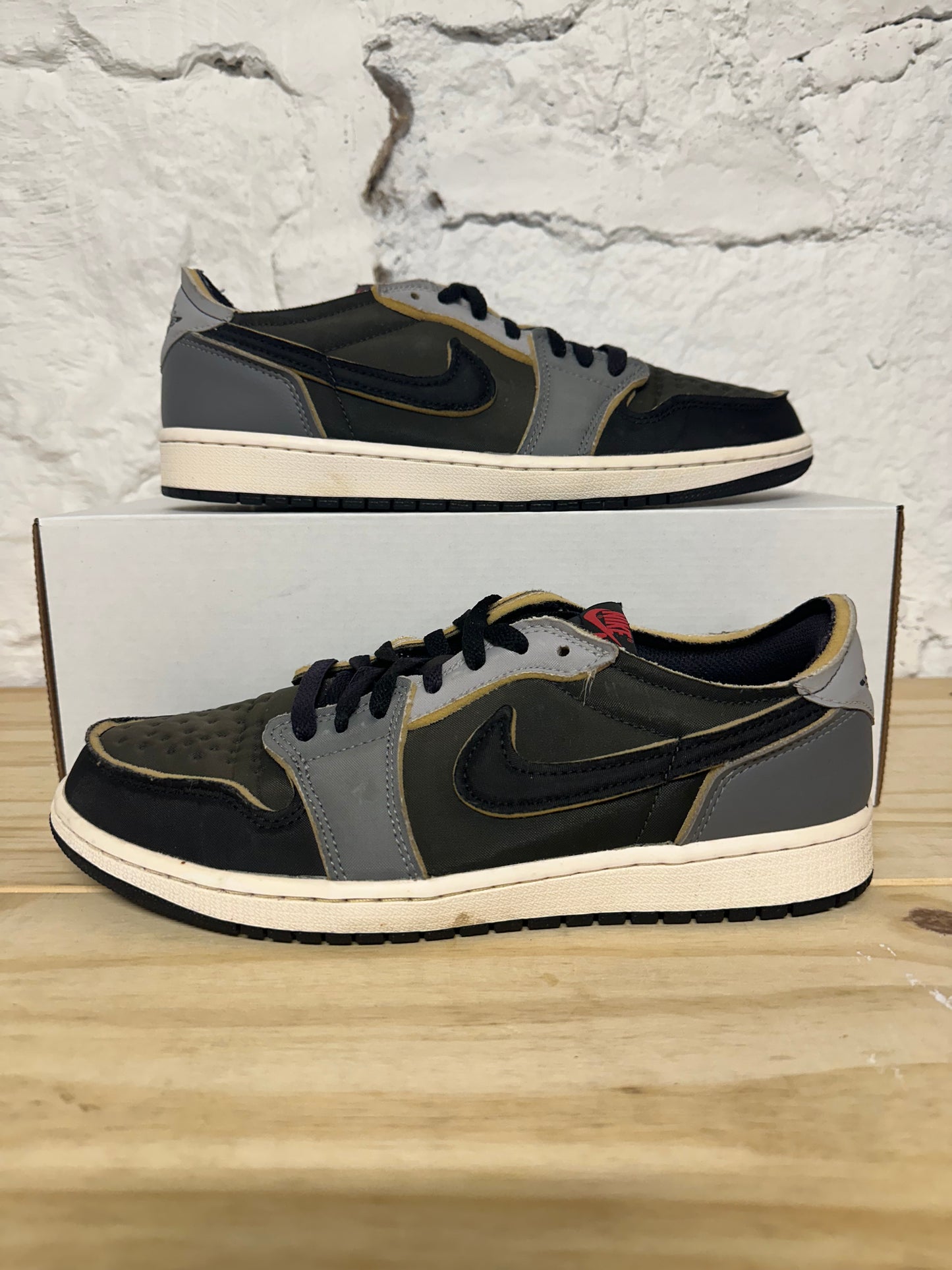 Air Jordan 1 Low Light Smoke Grey Sz 10