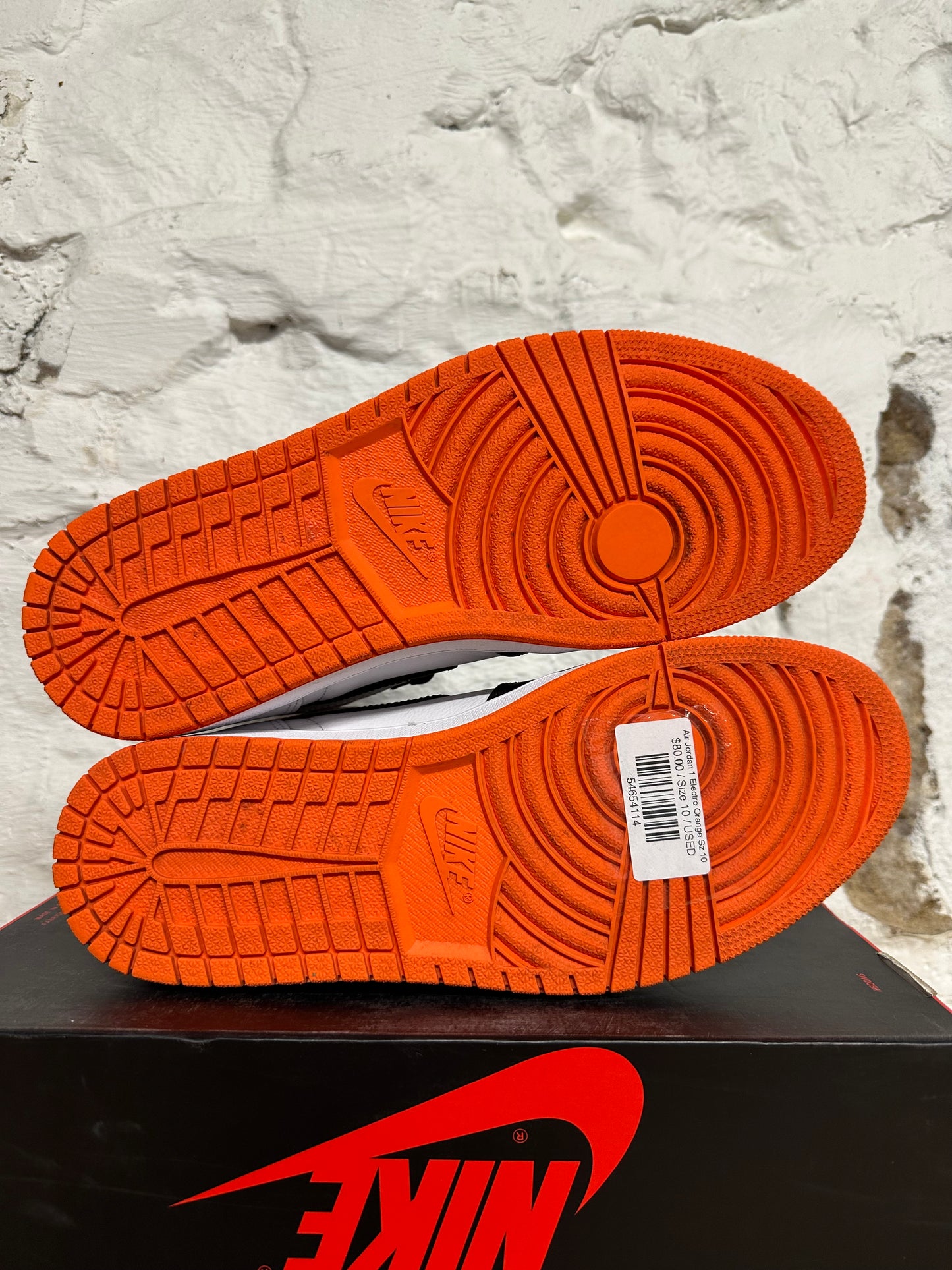 Air Jordan 1 High Electro Orange Sz 10