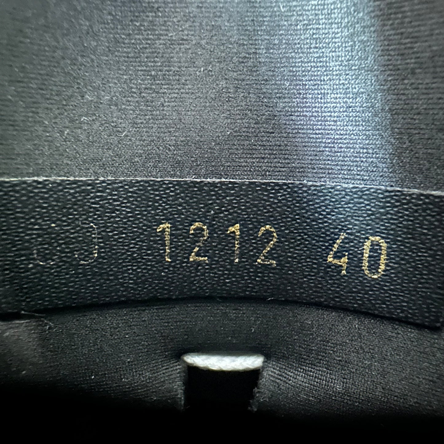 Louis Vuitton Black Brown White Run 55 Sneaker Sz 7 (40)