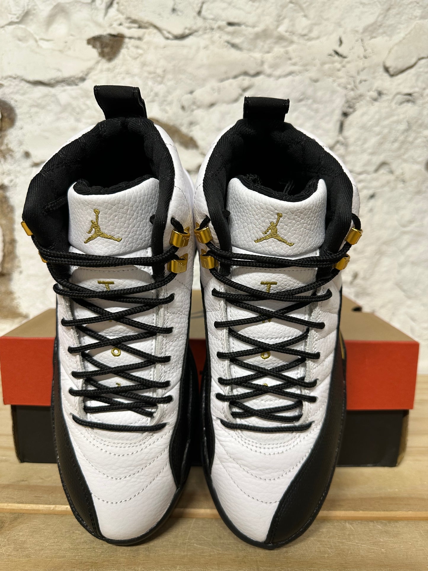 Air Jordan 12 Royalty Sz 8