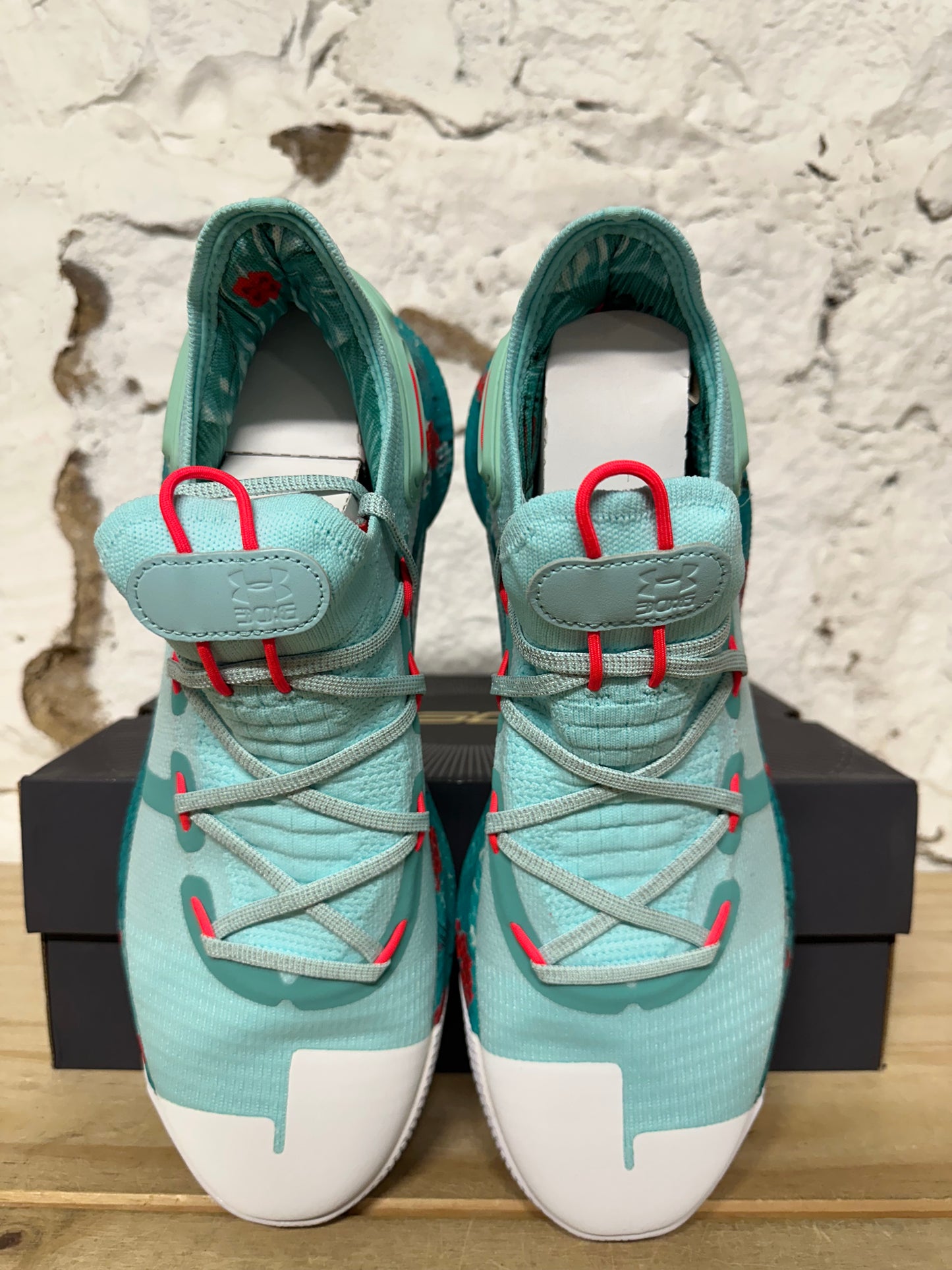 Under Armour Curry 6 Select Camp Sz 12 DS