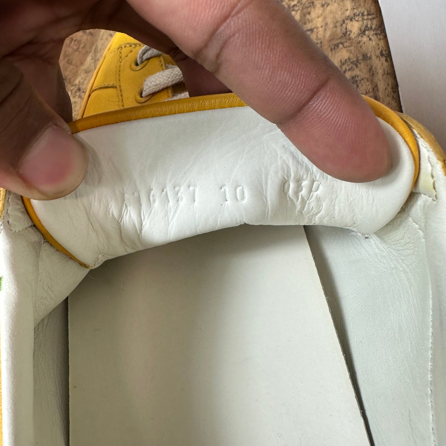 Gucci Flash Logo Yellow Ace Sneaker Sz 10