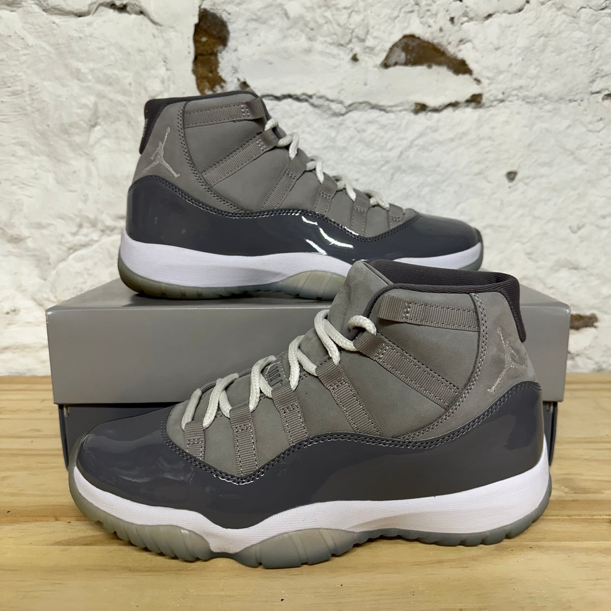 Air Jordan 11 High Cool Grey (2021) Sz 9