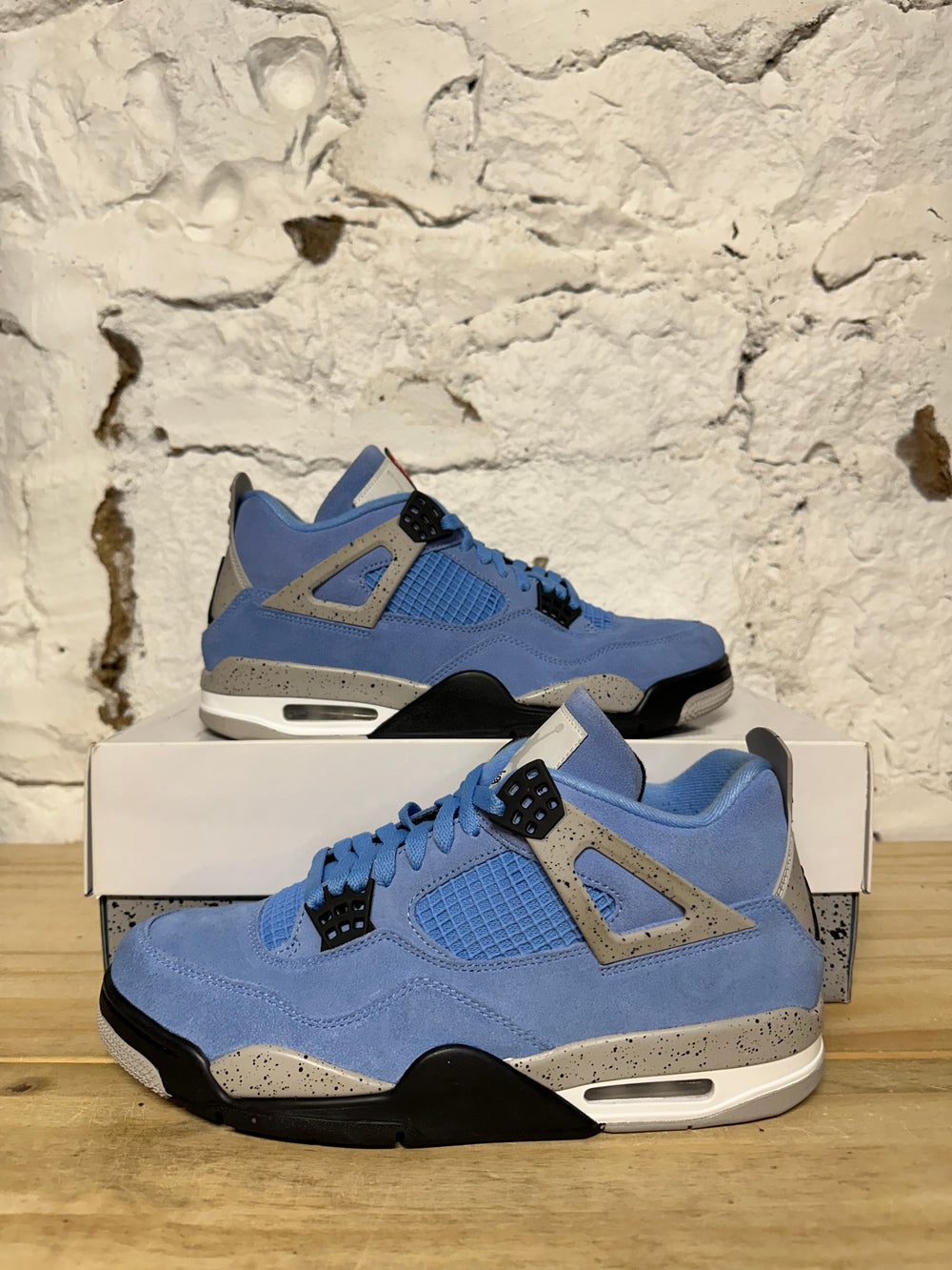 Air Jordan 4 University Blue Sz 10