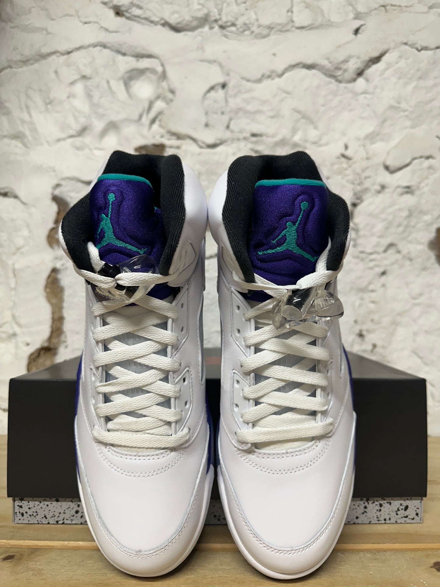 Air Jordan 5 Grape (2025) Sz 11 DS
