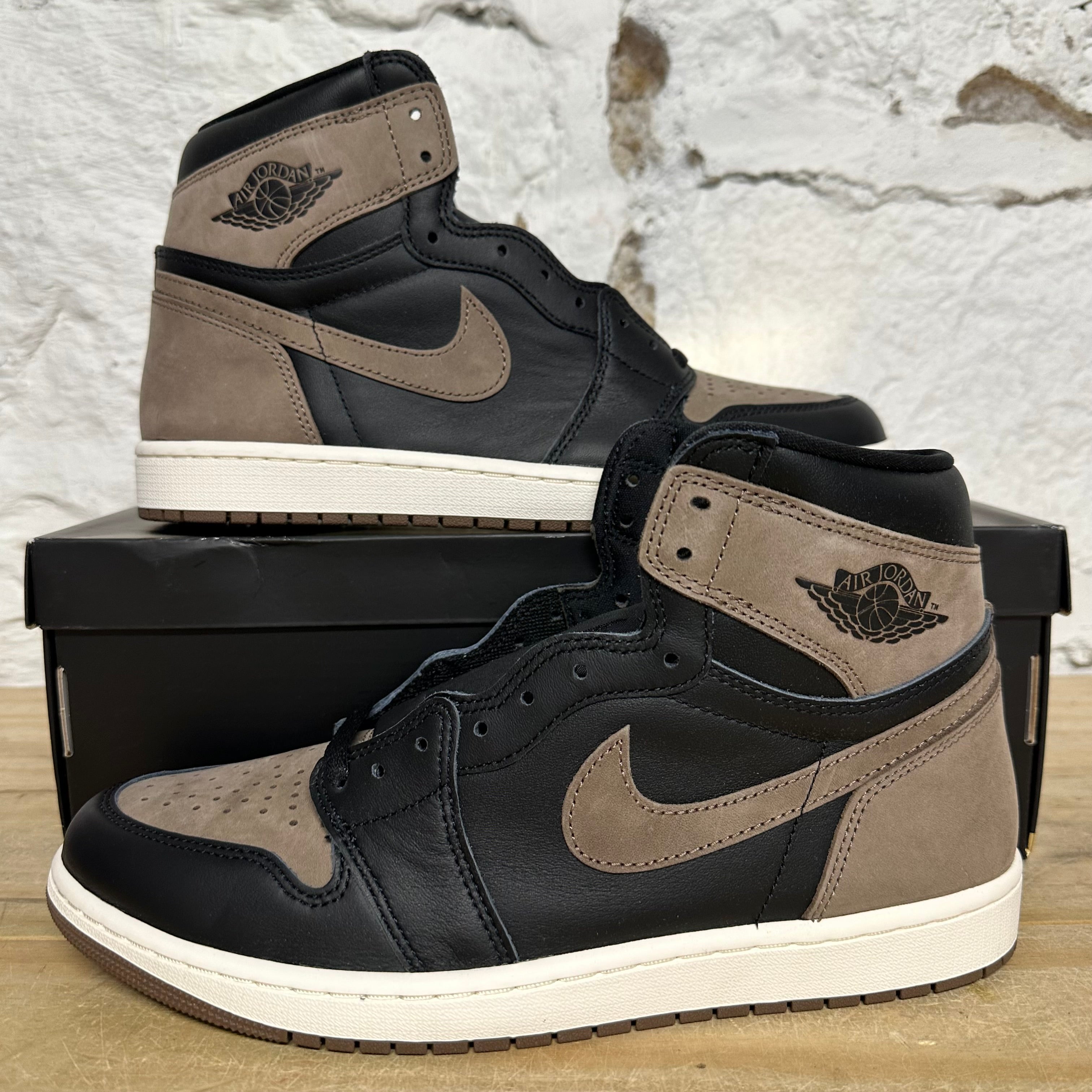 Air Jordan 1 High Palomino Sz 11 DS