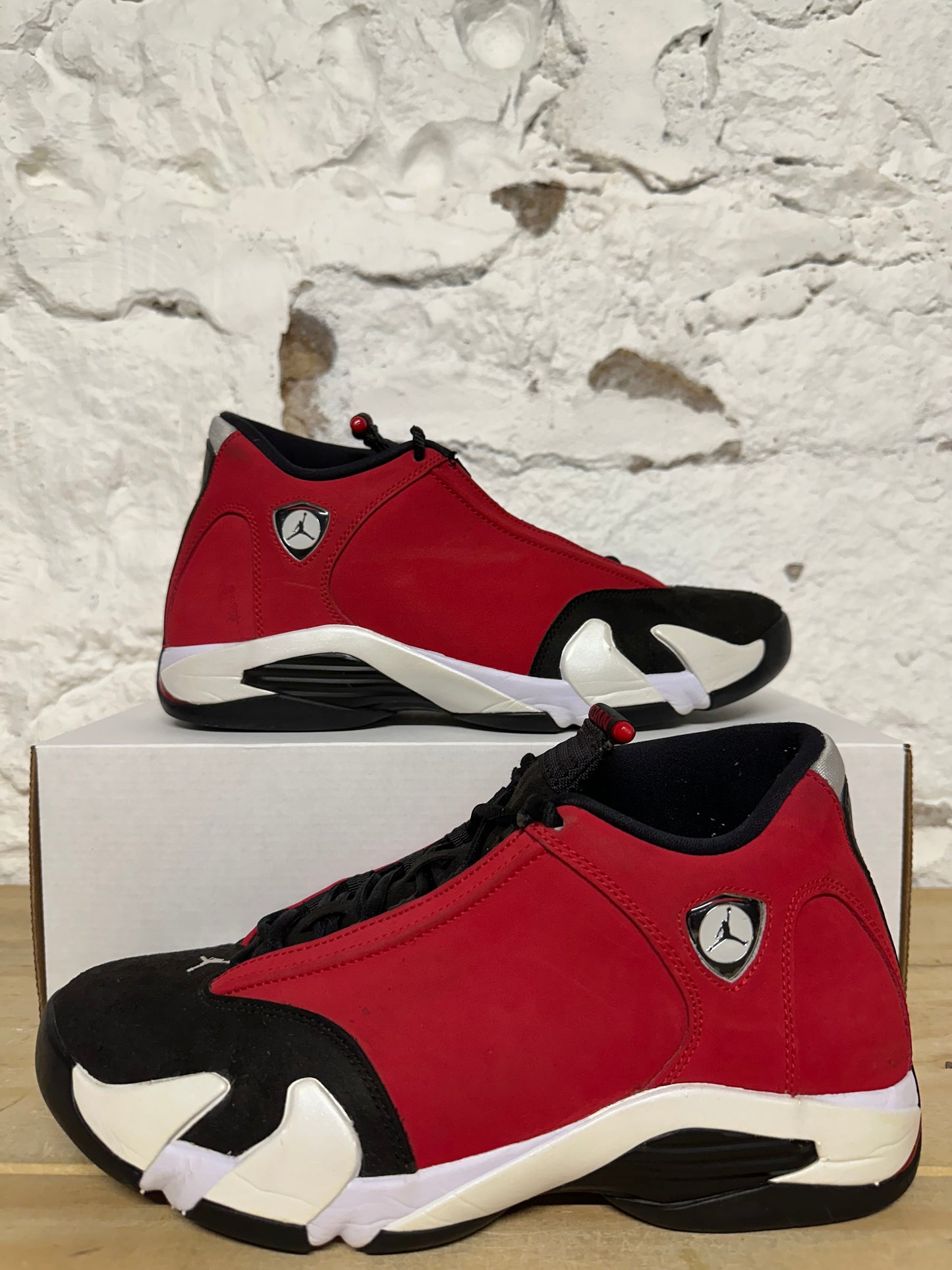 Air Jordan 14 Gym Red Sz 9.5
